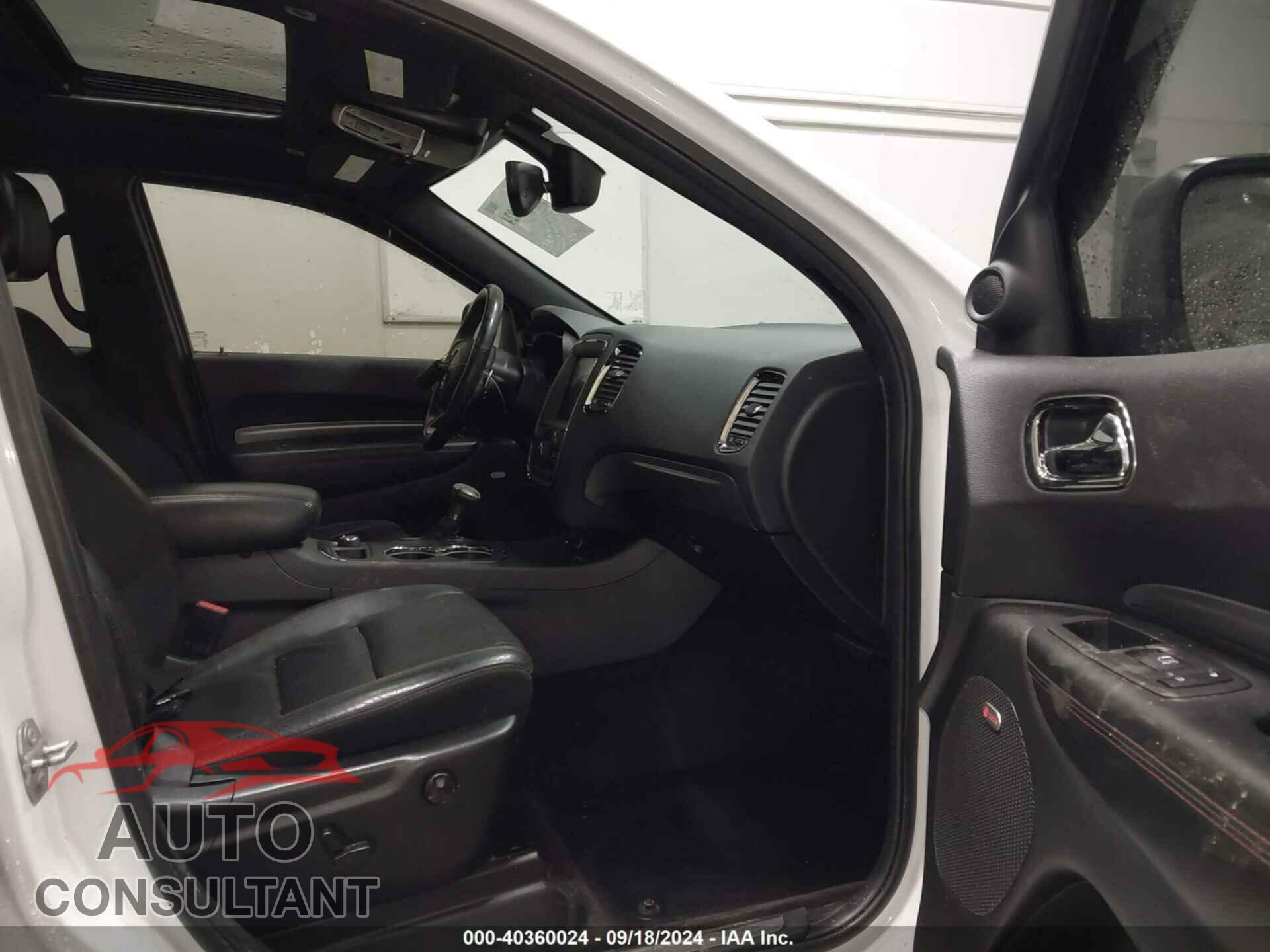 DODGE DURANGO 2018 - 1C4SDJCT8JC202030