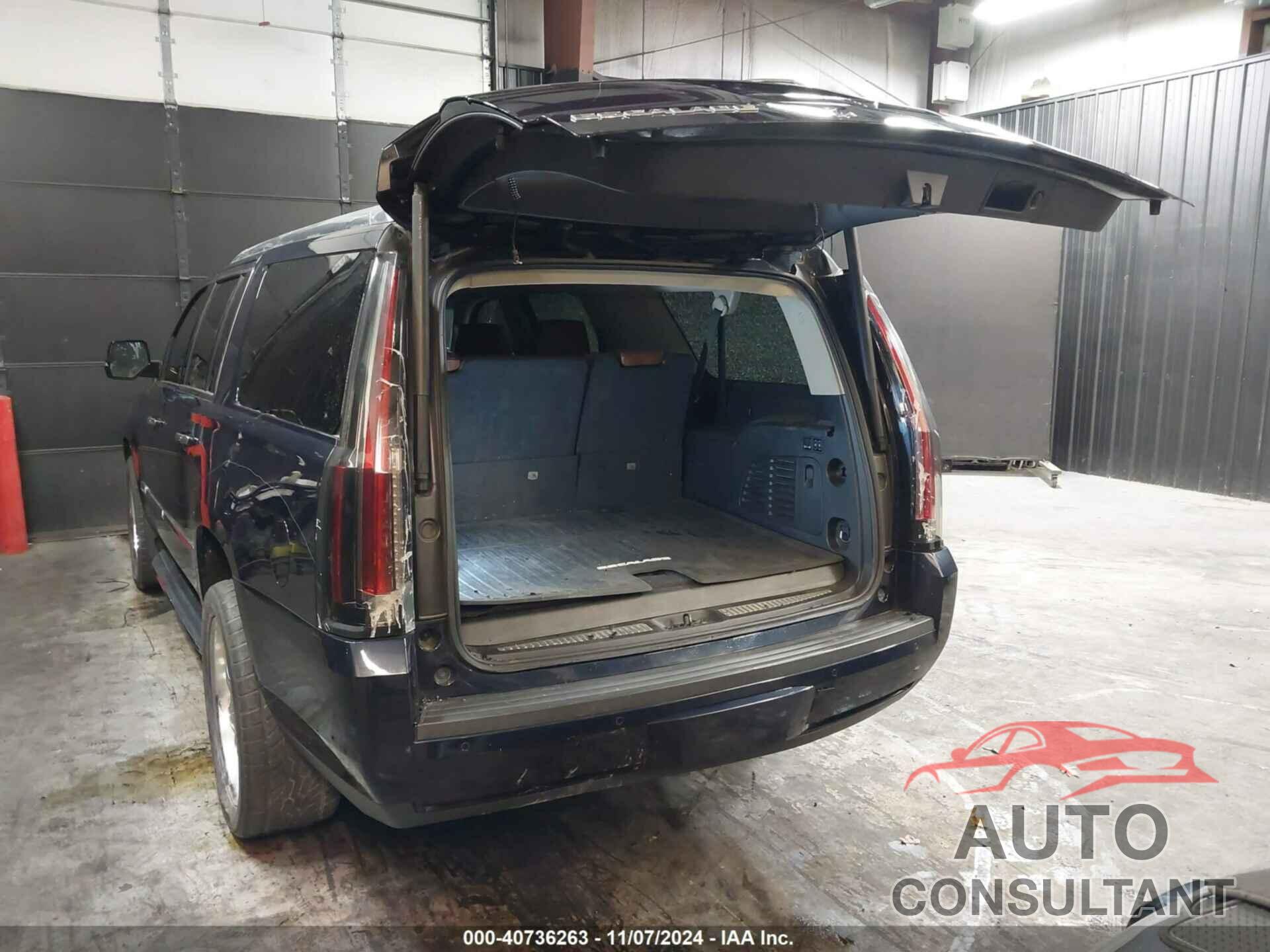 CADILLAC ESCALADE ESV 2019 - 1GYS4HKJ1KR344432