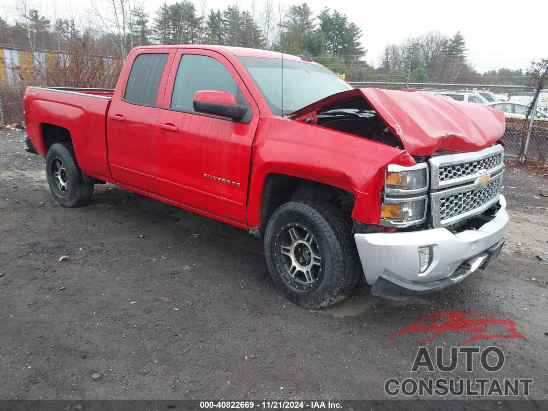 CHEVROLET SILVERADO 1500 2015 - 1GCVKREC2FZ171893