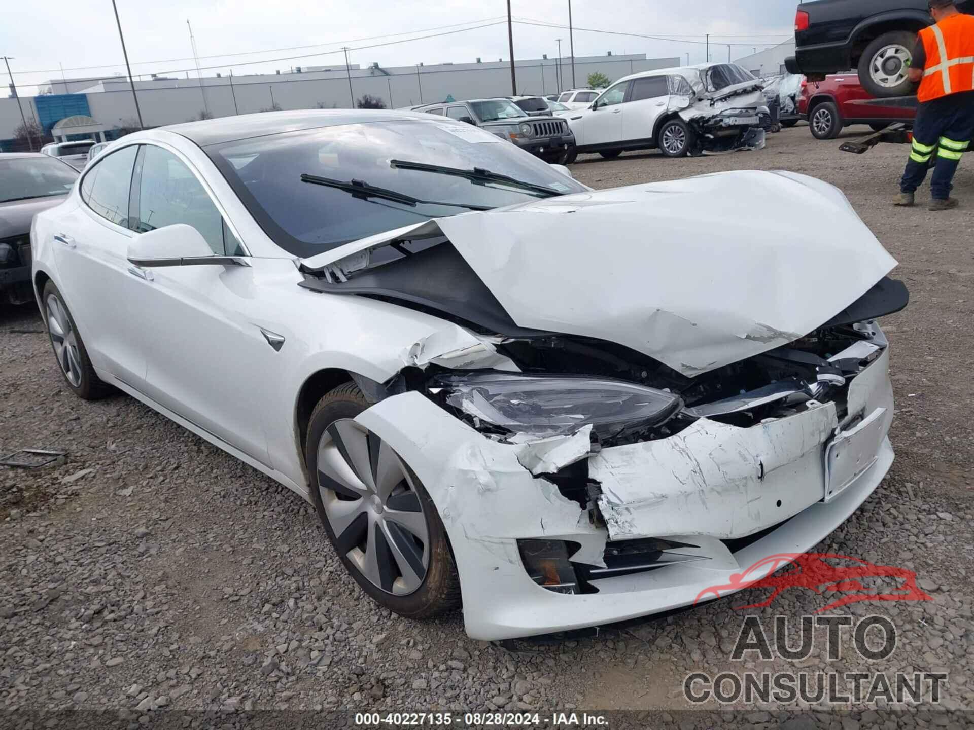 TESLA MODEL S 2021 - 5YJSA1E22MF426477