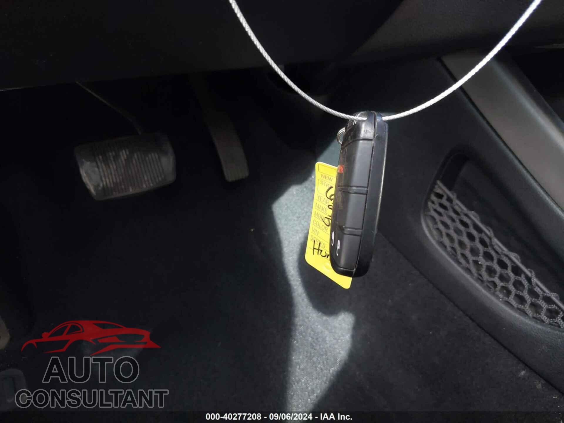 DODGE JOURNEY 2017 - 3C4PDDBG0HT703892