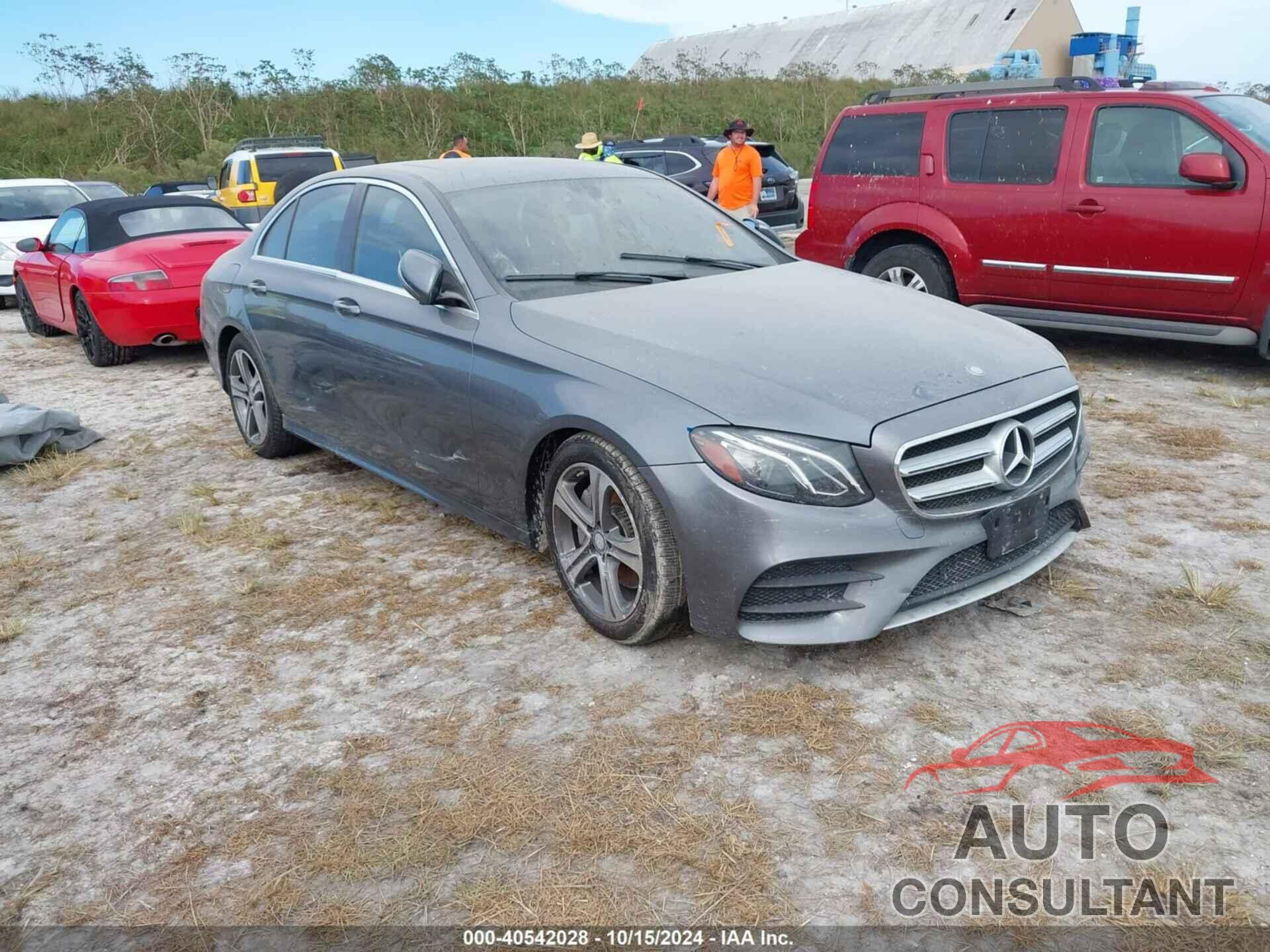 MERCEDES-BENZ E 300 2017 - WDDZF4KB4HA096853