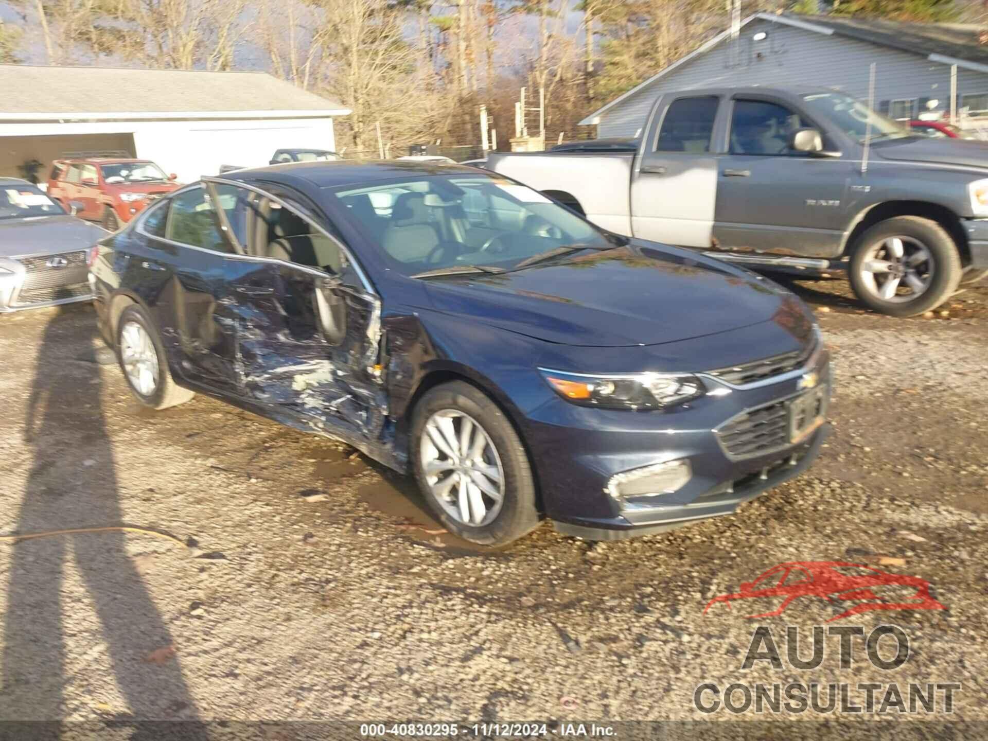 CHEVROLET MALIBU 2017 - 1G1ZE5ST5HF128068