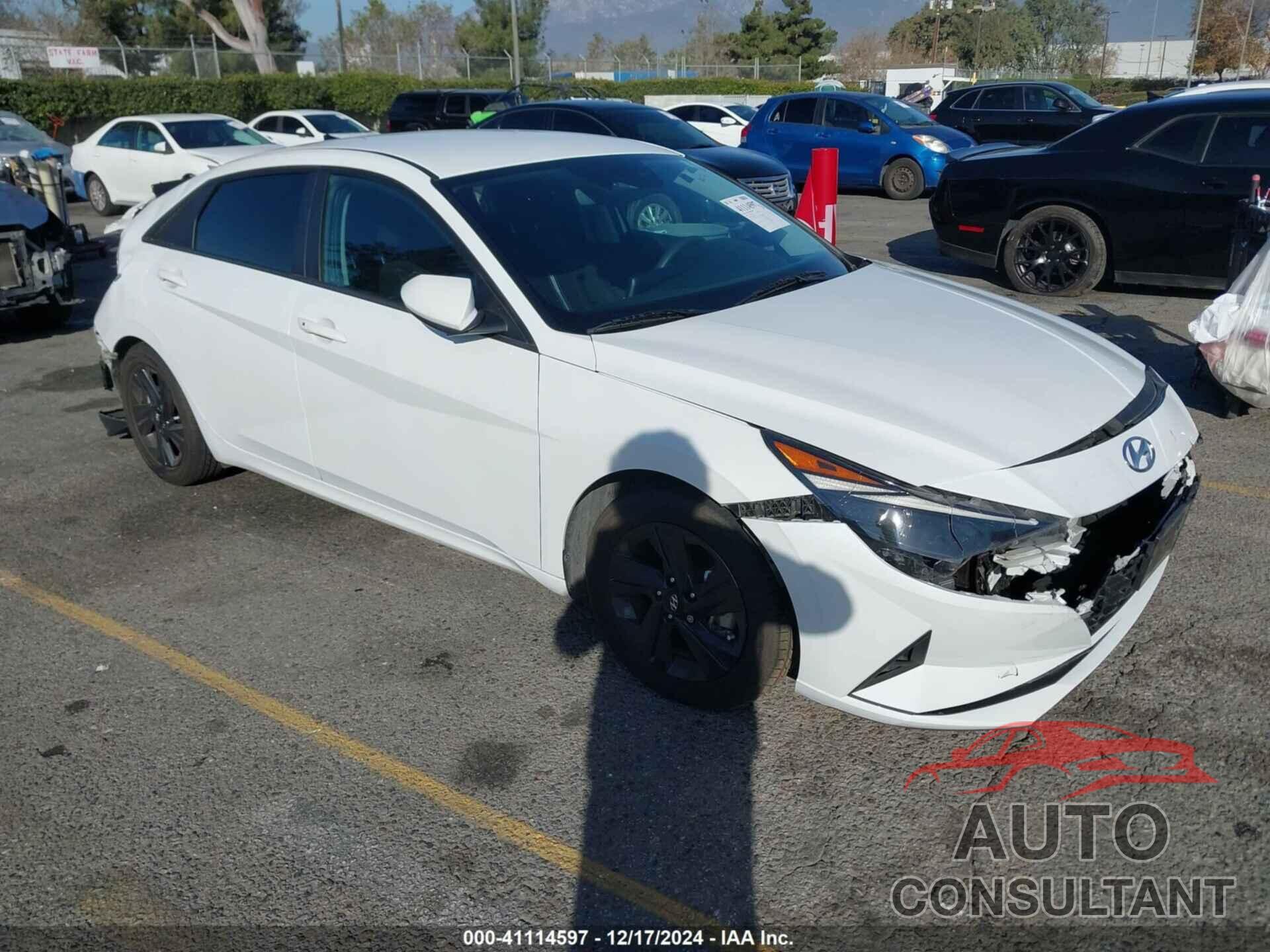 HYUNDAI ELANTRA 2022 - 5NPLM4AG1NH067026