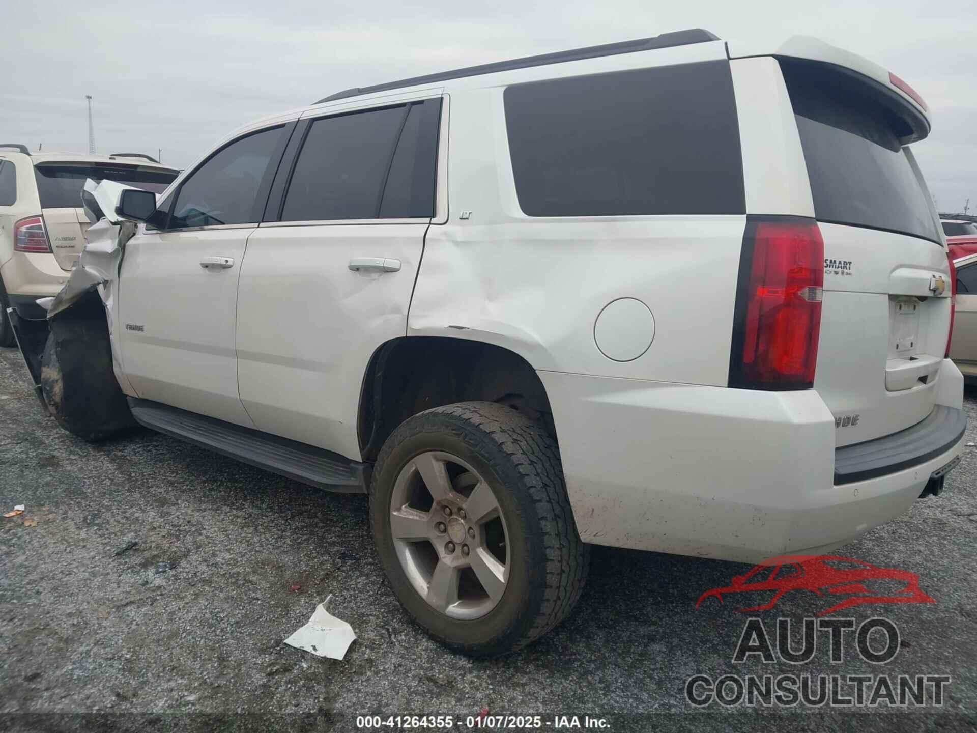 CHEVROLET TAHOE 2017 - 1GNSCBKC8HR124132