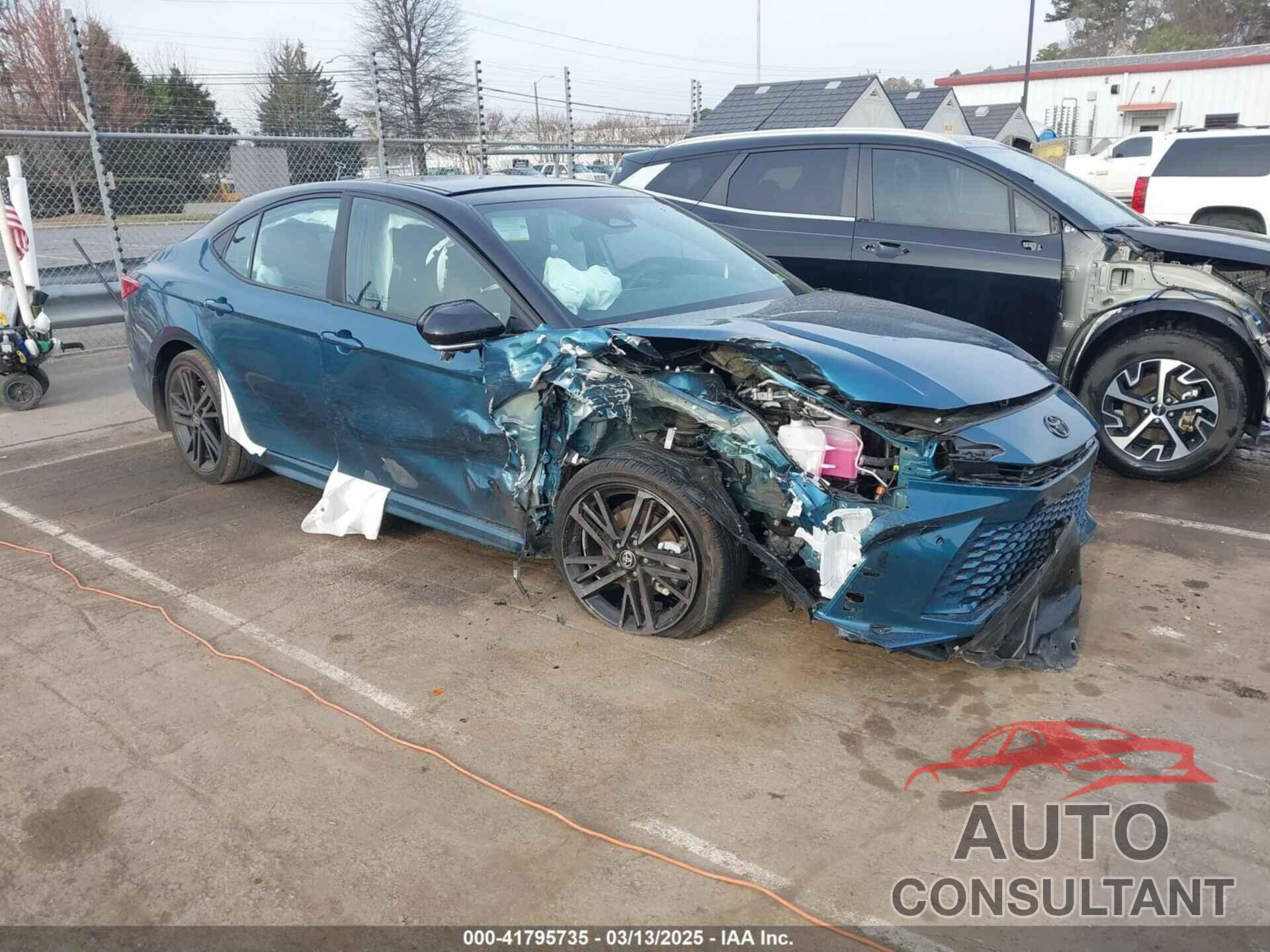 TOYOTA CAMRY 2025 - 4T1DBADK9SU005931