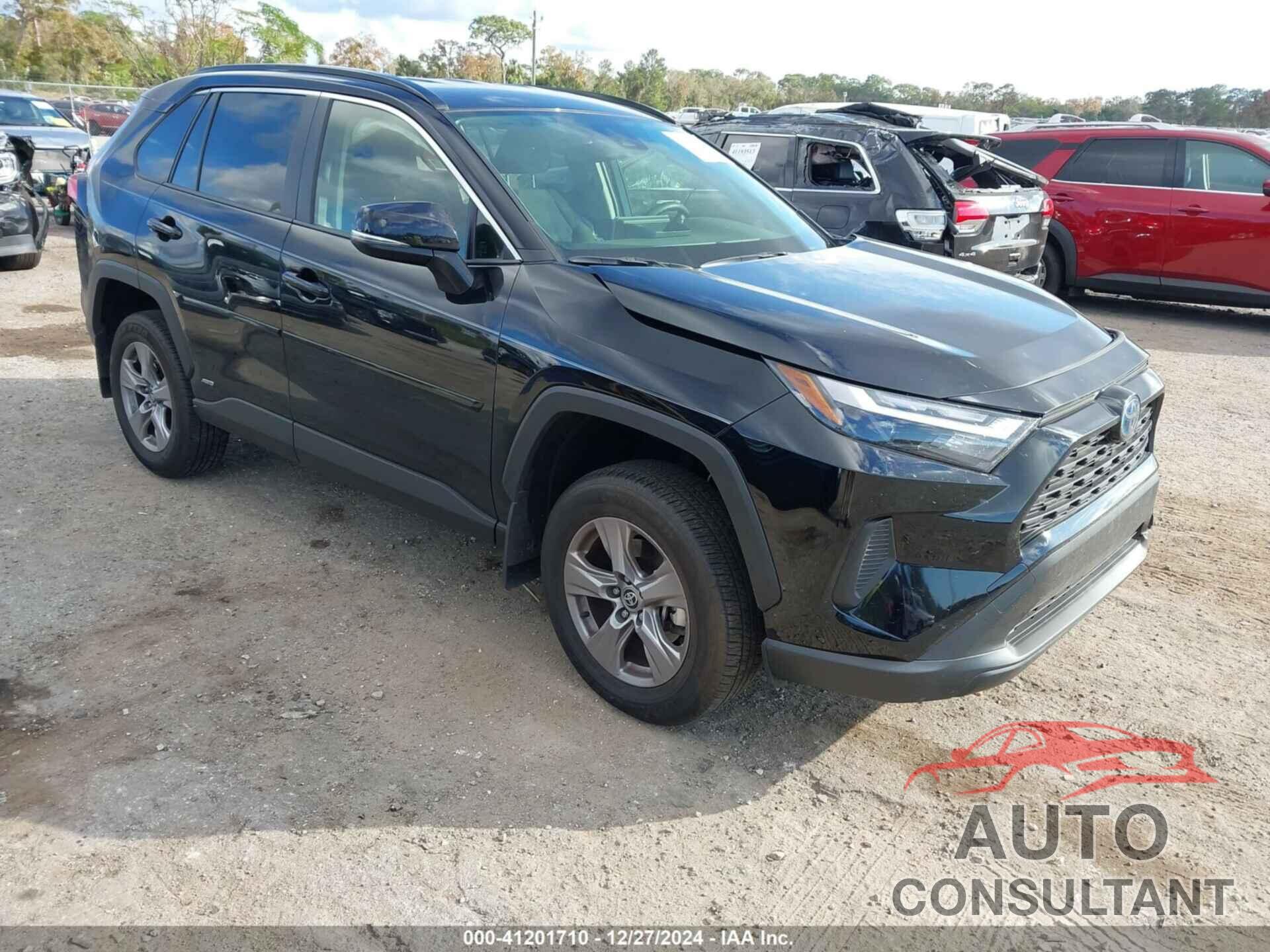 TOYOTA RAV4 HYBRID 2024 - JTMMWRFV0RD255101