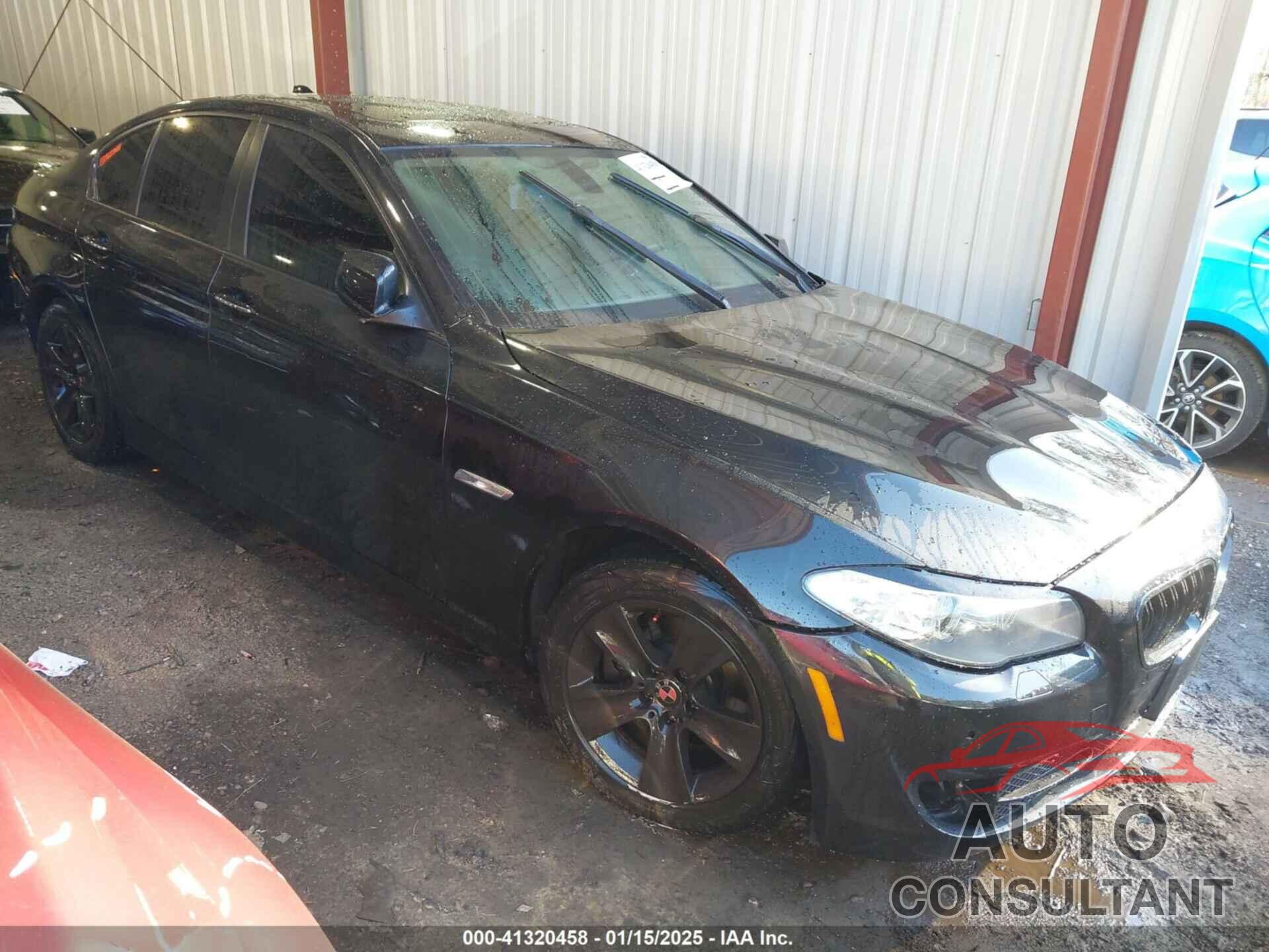 BMW 528I 2012 - WBAXH5C54CDW09002
