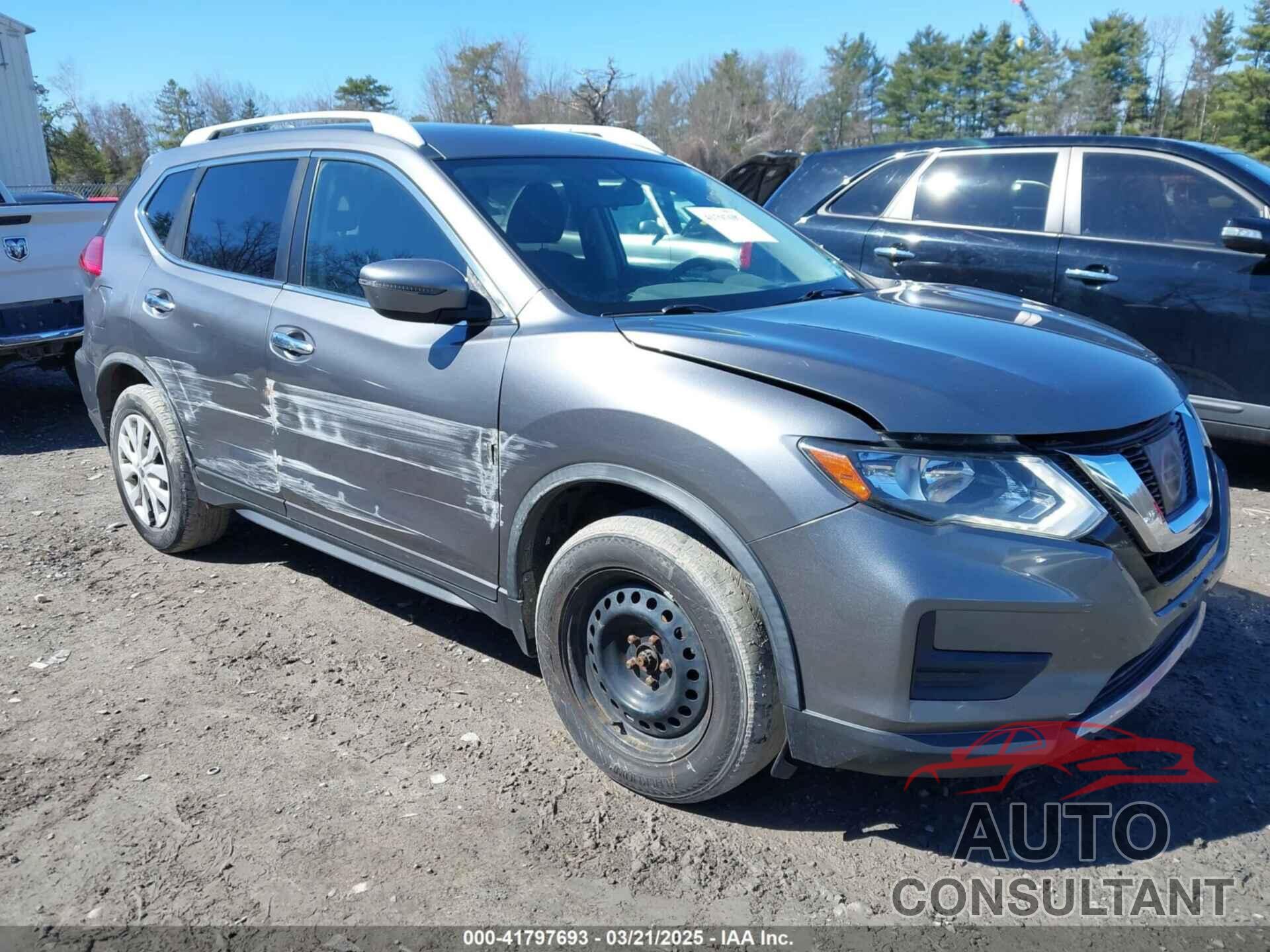 NISSAN ROGUE 2017 - JN8AT2MV0HW279217