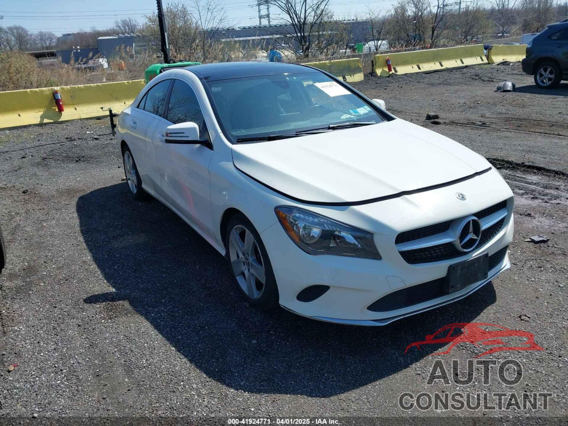 MERCEDES-BENZ CLA 250 2018 - WDDSJ4GB5JN579694