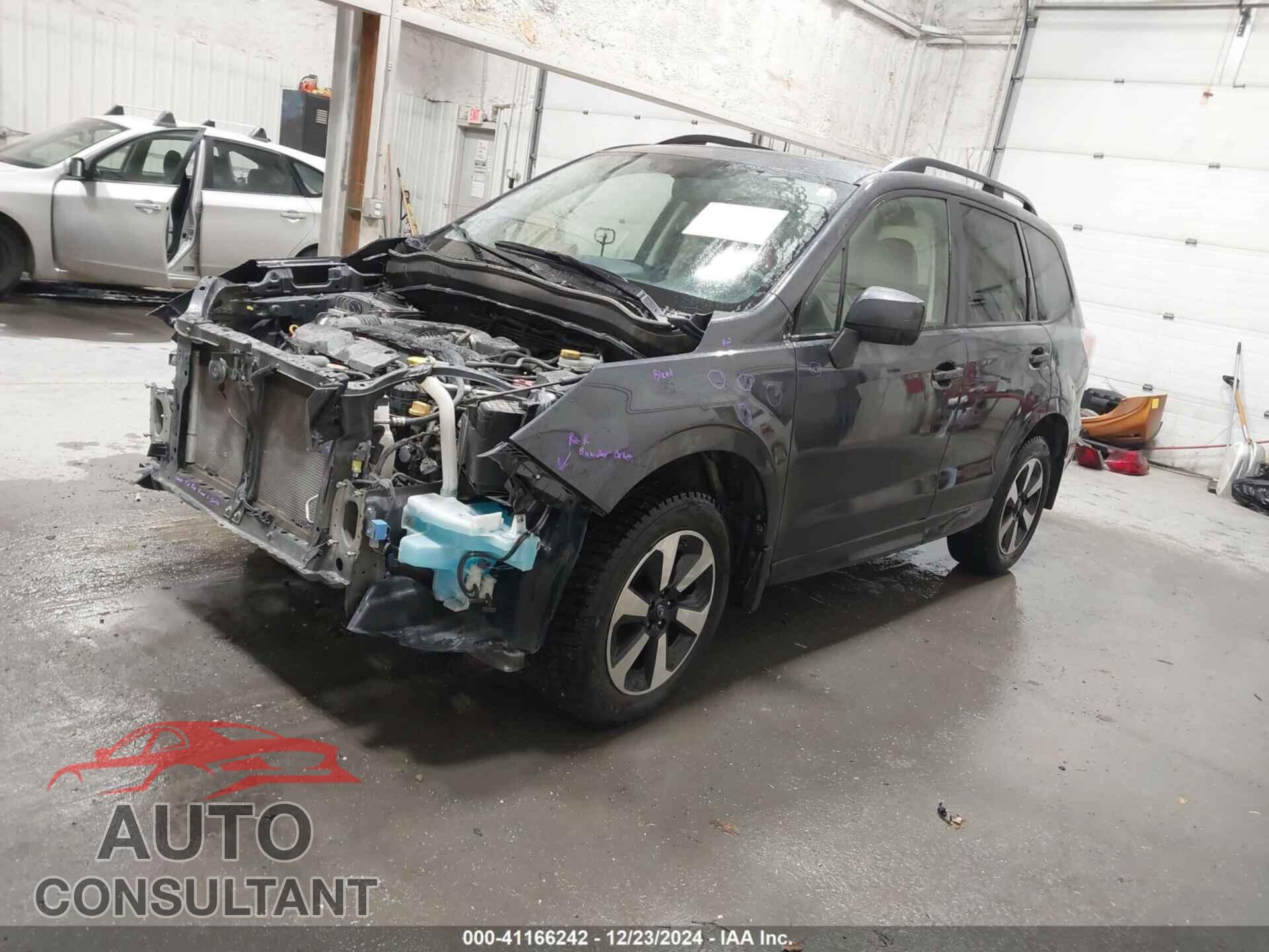 SUBARU FORESTER 2017 - JF2SJAEC2HH575293