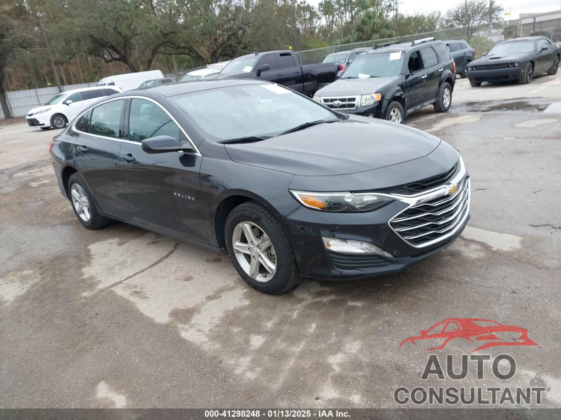 CHEVROLET MALIBU 2023 - 1G1ZD5ST0PF230105