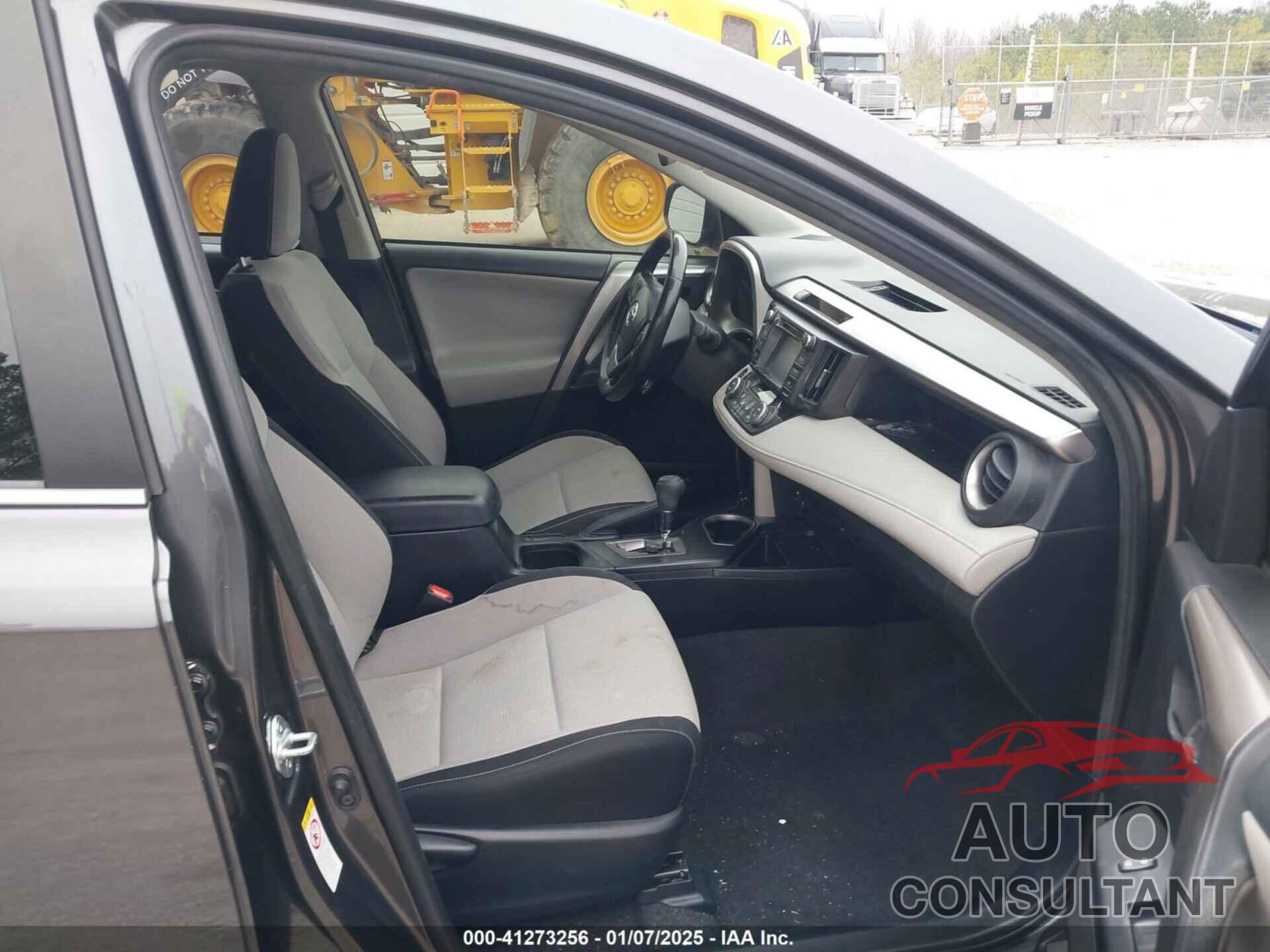 TOYOTA RAV4 2018 - JTMWFREV2JJ203016