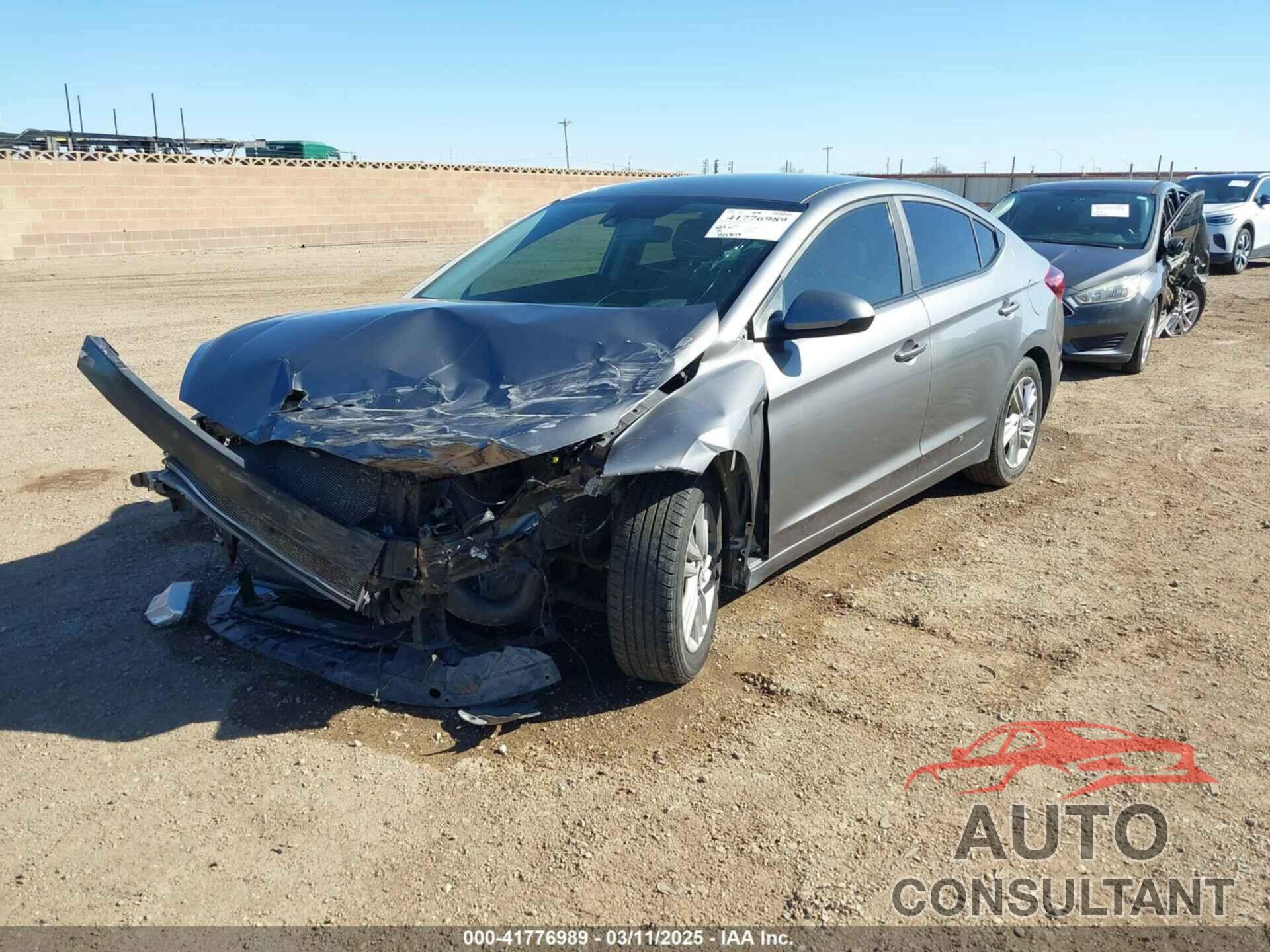 HYUNDAI ELANTRA 2019 - 5NPD84LF4KH455442