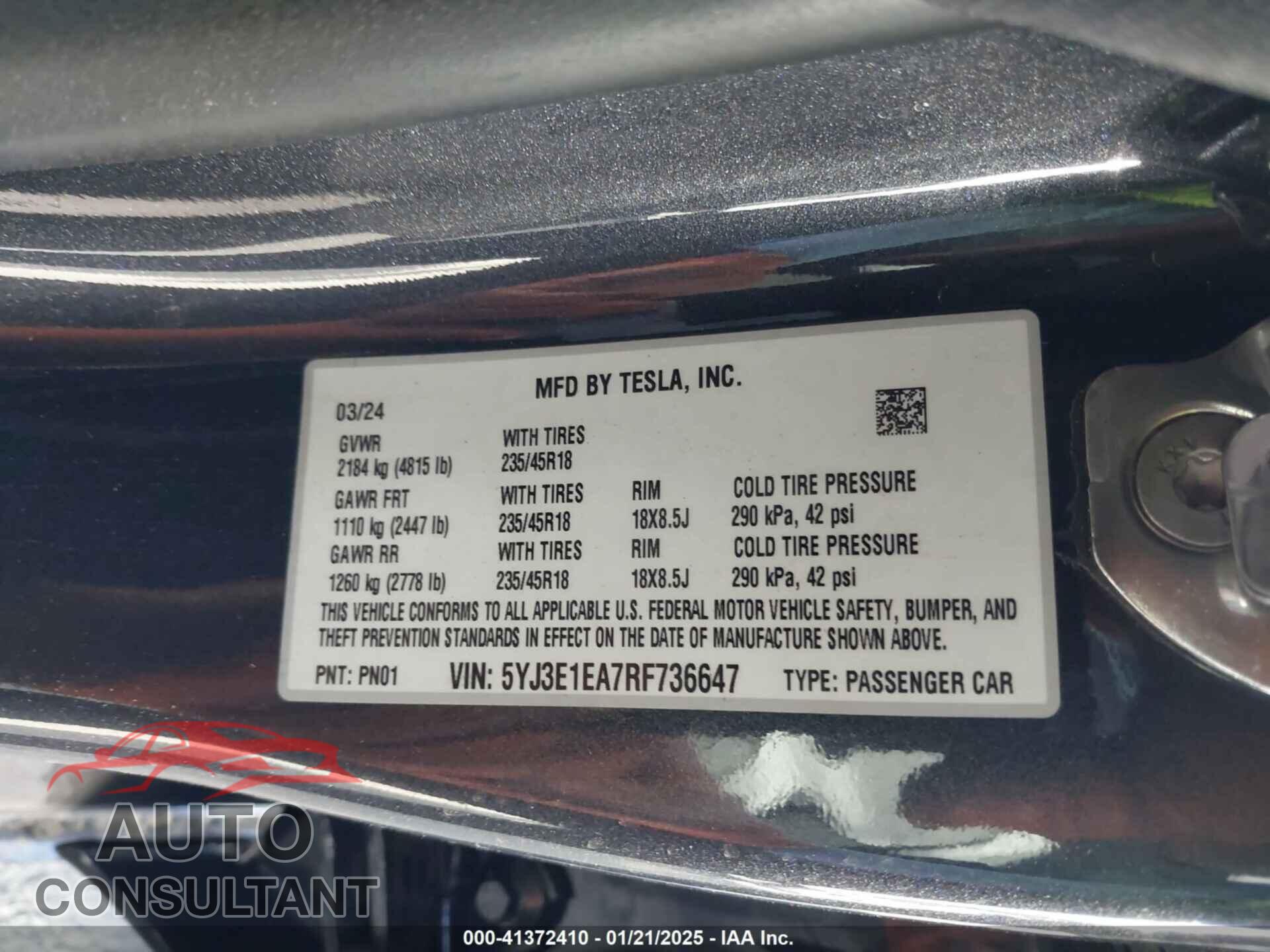 TESLA MODEL 3 2024 - 5YJ3E1EA7RF736647
