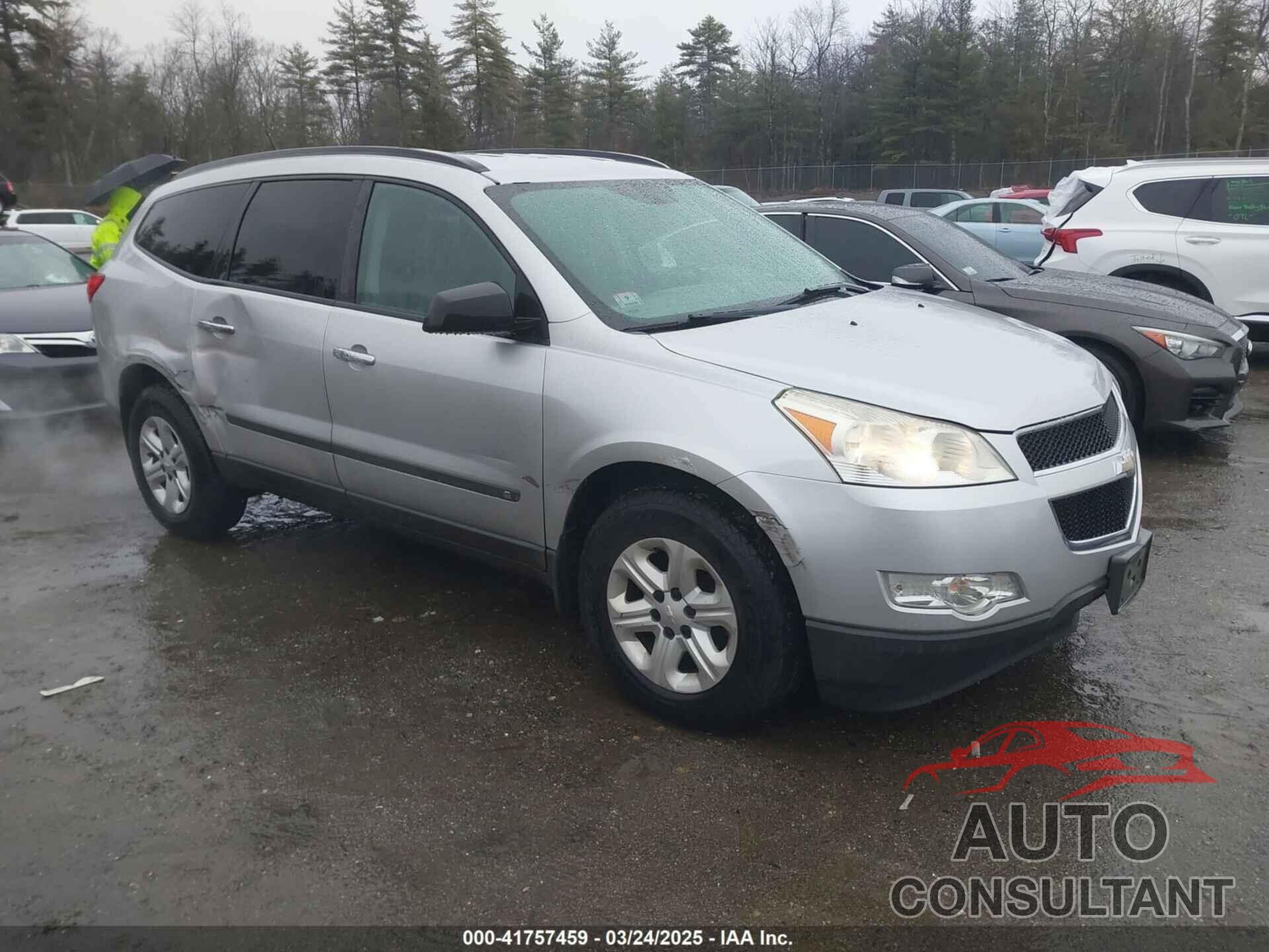 CHEVROLET TRAVERSE 2009 - 1GNEV13DX9S119002