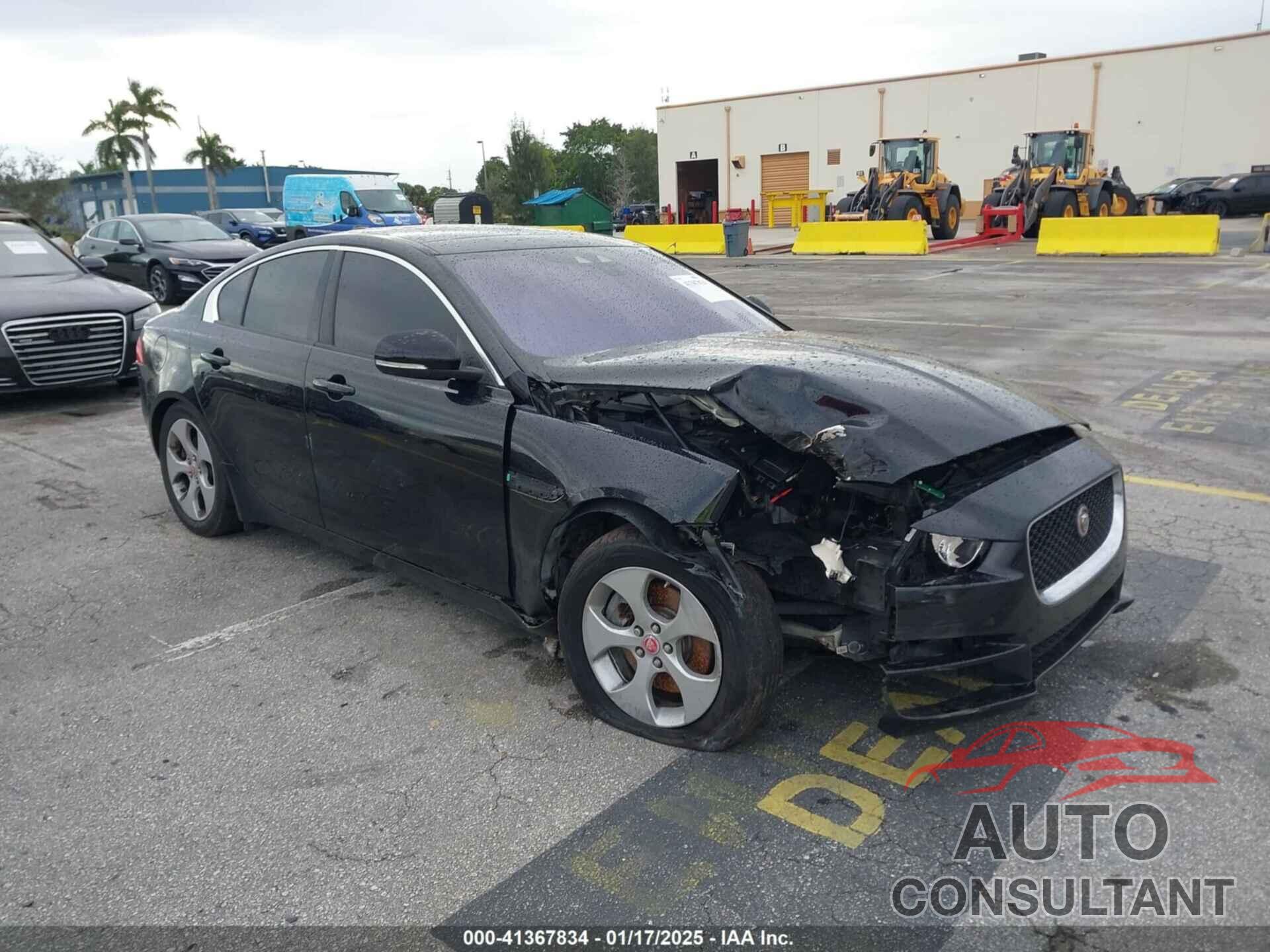JAGUAR XE 2017 - SAJAR4BG7HA948575