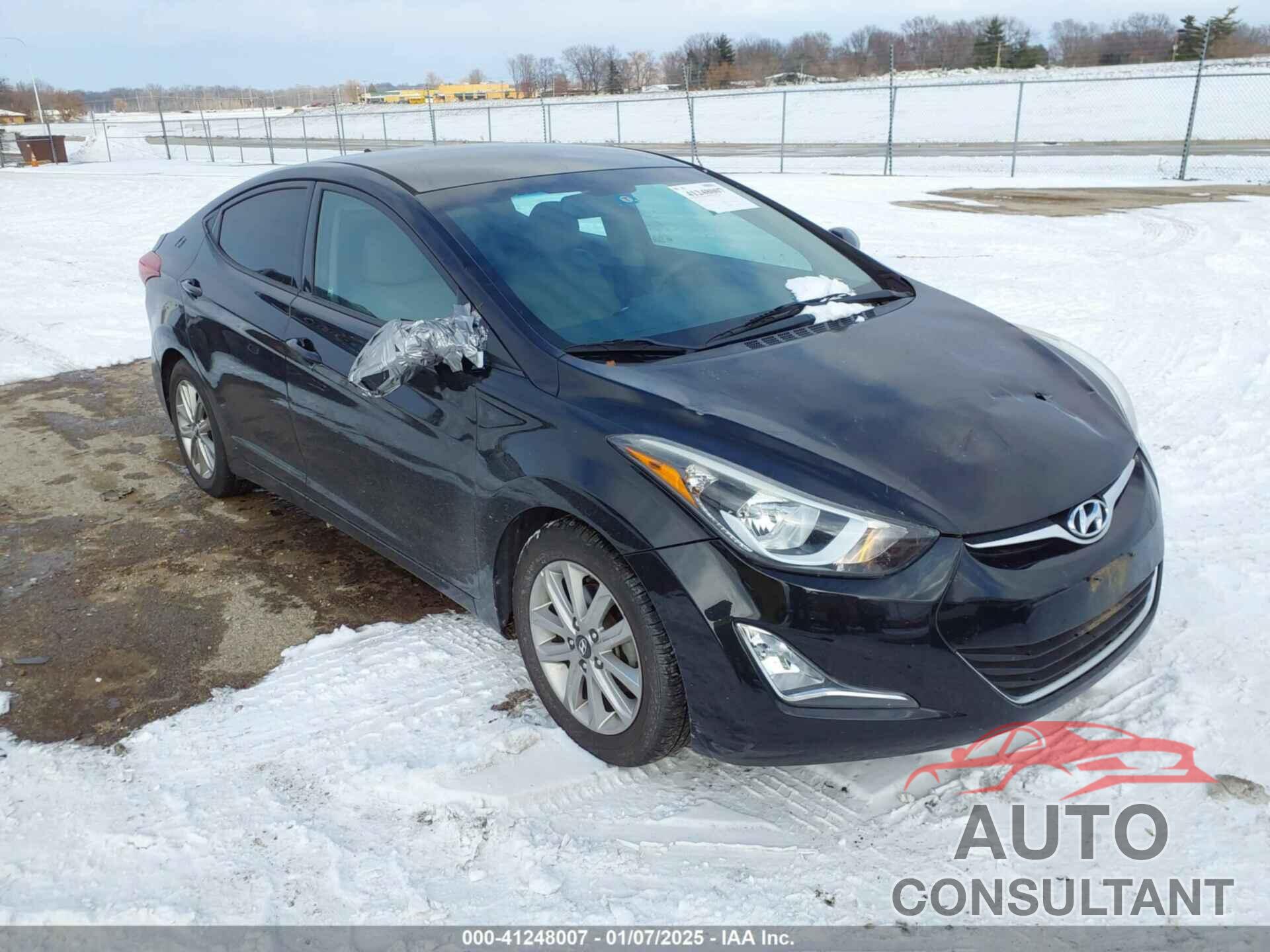 HYUNDAI ELANTRA 2015 - 5NPDH4AE8FH577933