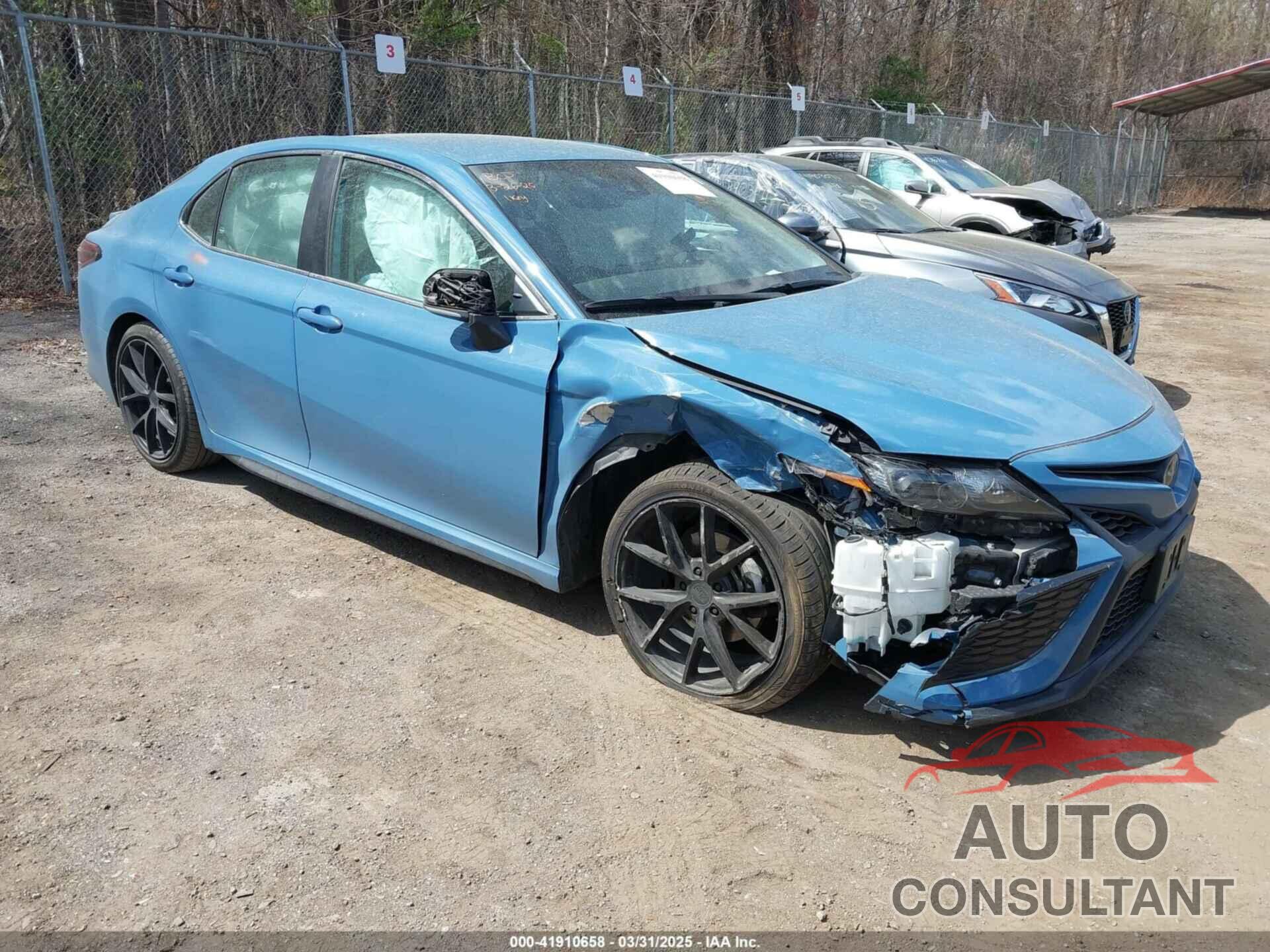 TOYOTA CAMRY 2023 - 4T1G11AK6PU123849