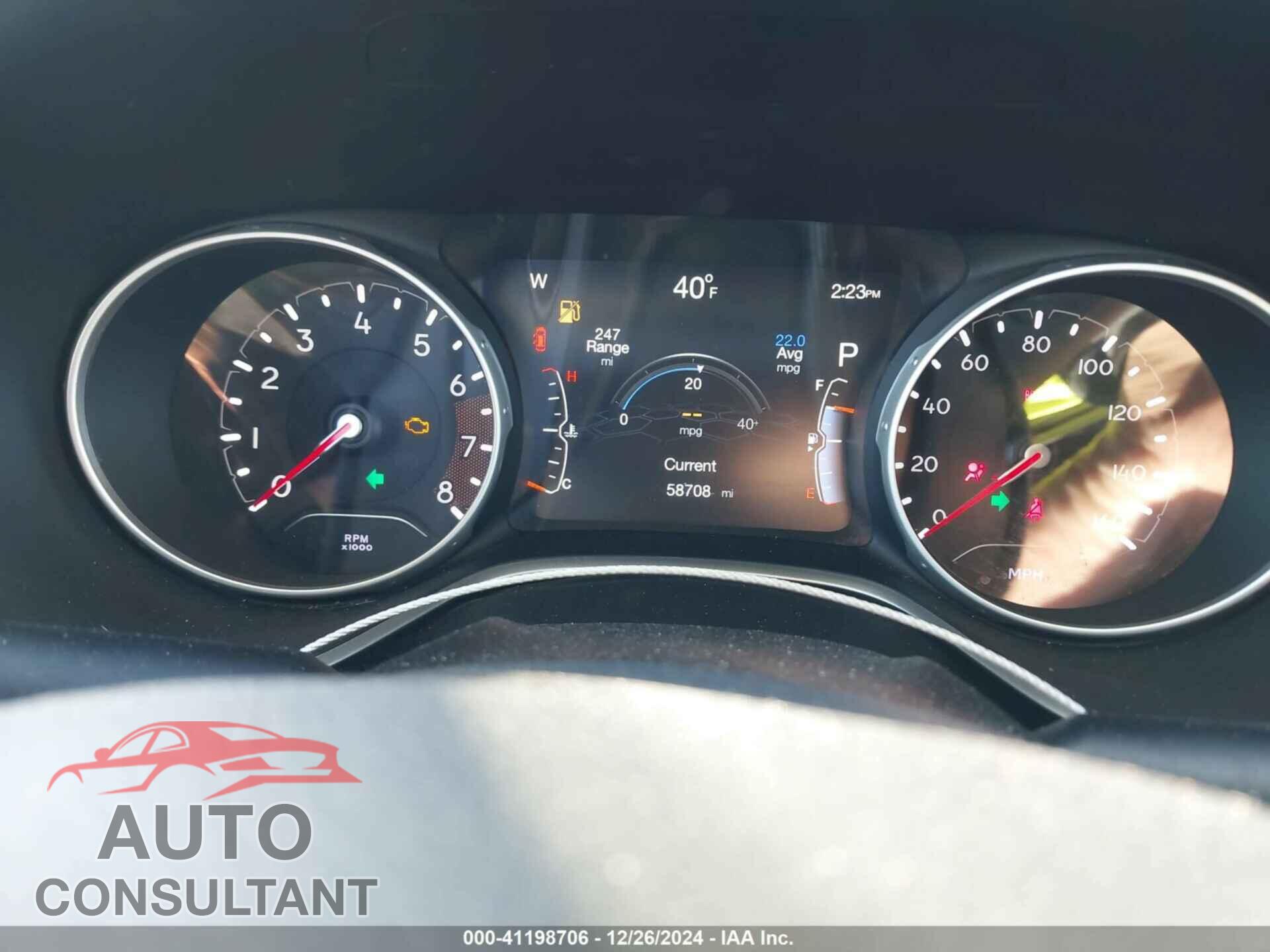 JEEP COMPASS 2019 - 3C4NJDBB2KT761000