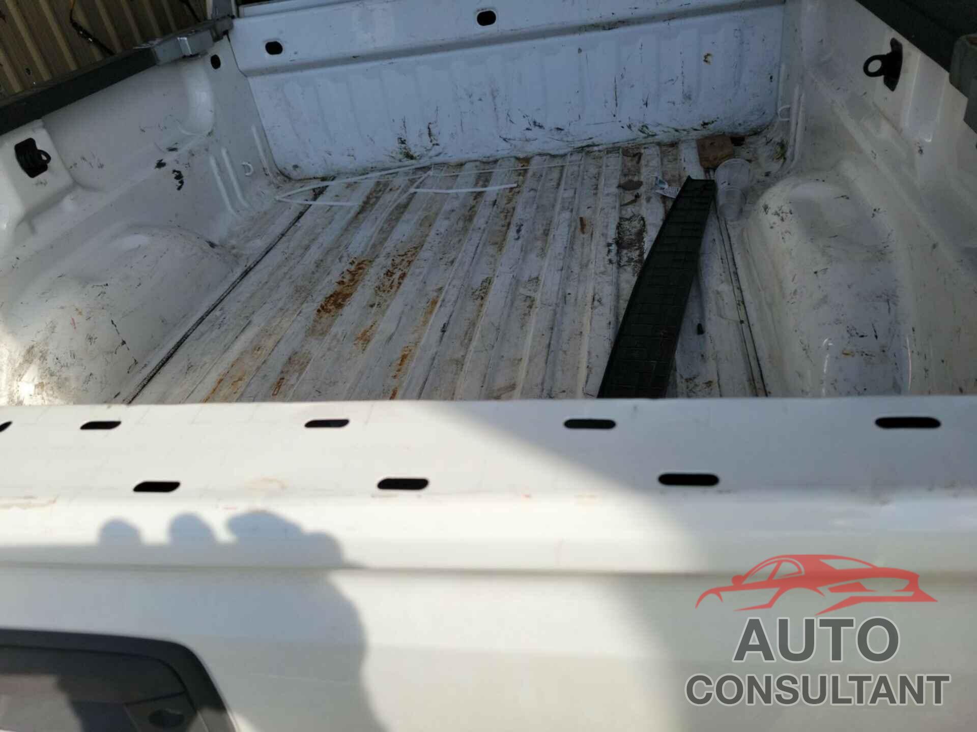 CHEVROLET SILVERADO 1500 2016 - 1GCRCPEC2GZ386419