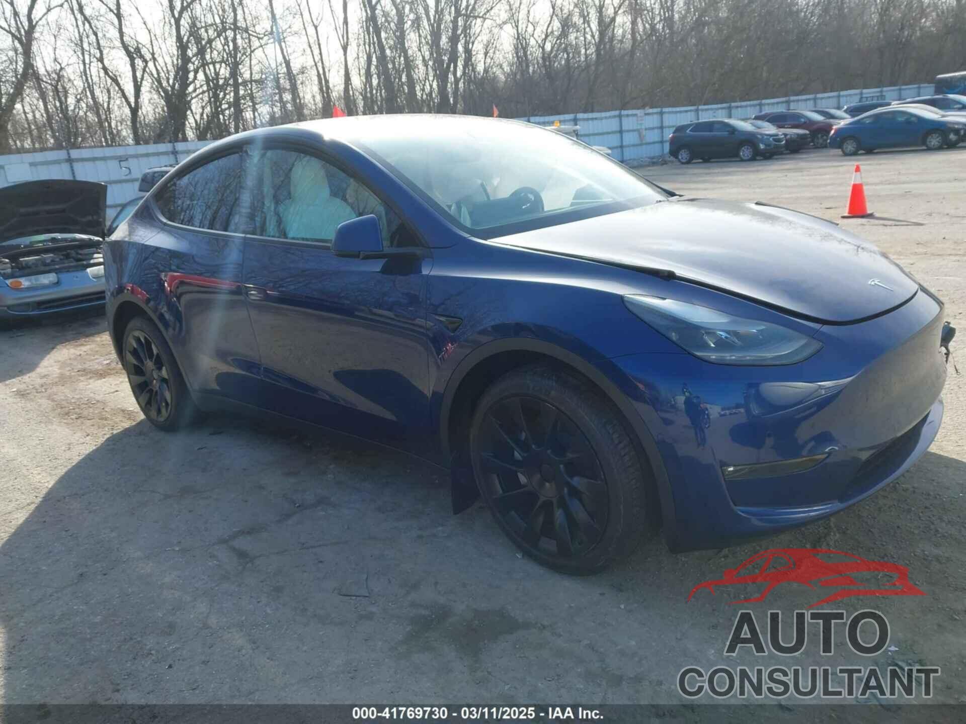 TESLA MODEL Y 2022 - 7SAYGDEE2NF562990