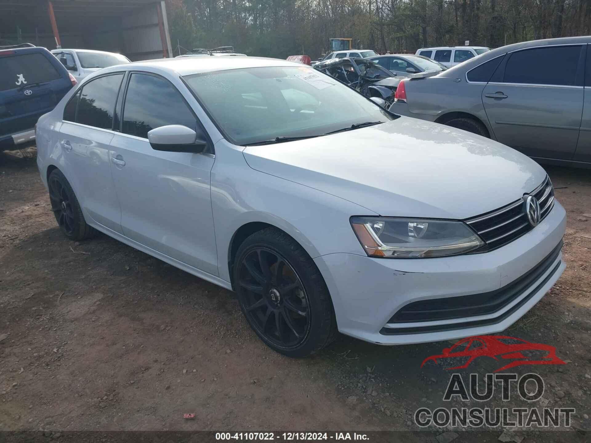 VOLKSWAGEN JETTA 2017 - 3VW2B7AJ2HM394139