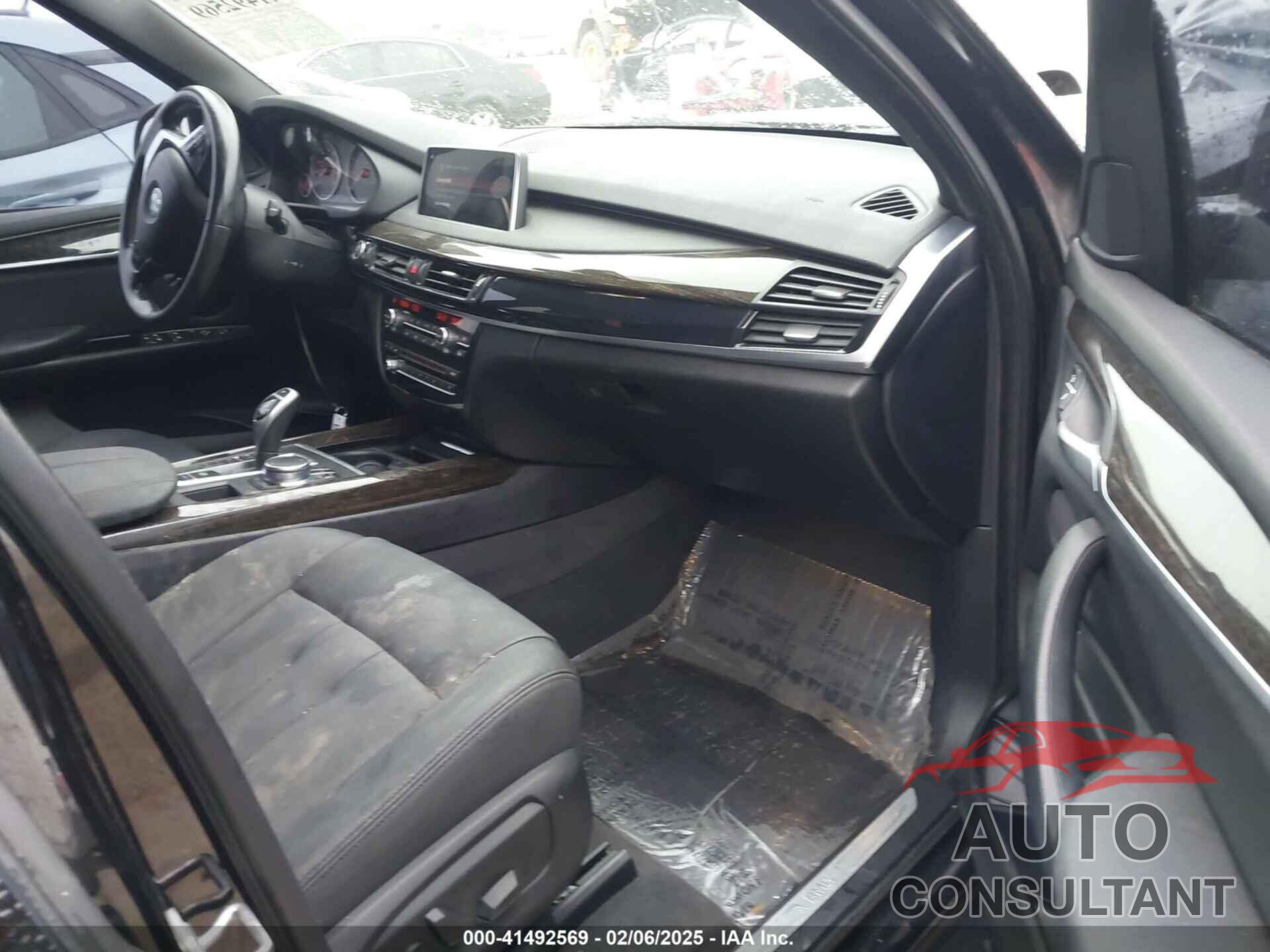 BMW X5 2018 - 5UXKR0C56J0X86666