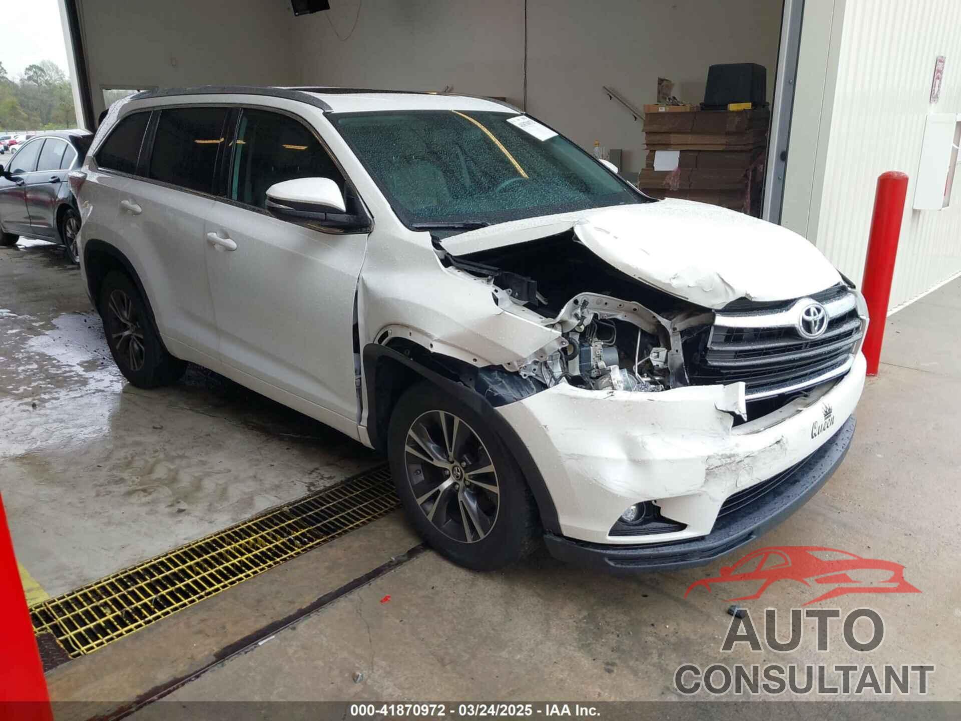 TOYOTA HIGHLANDER 2016 - 5TDKKRFH2GS165592