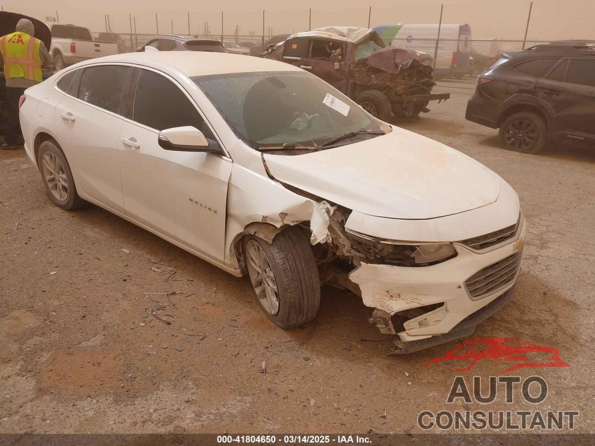 CHEVROLET MALIBU 2017 - 1G1ZE5ST7HF114138