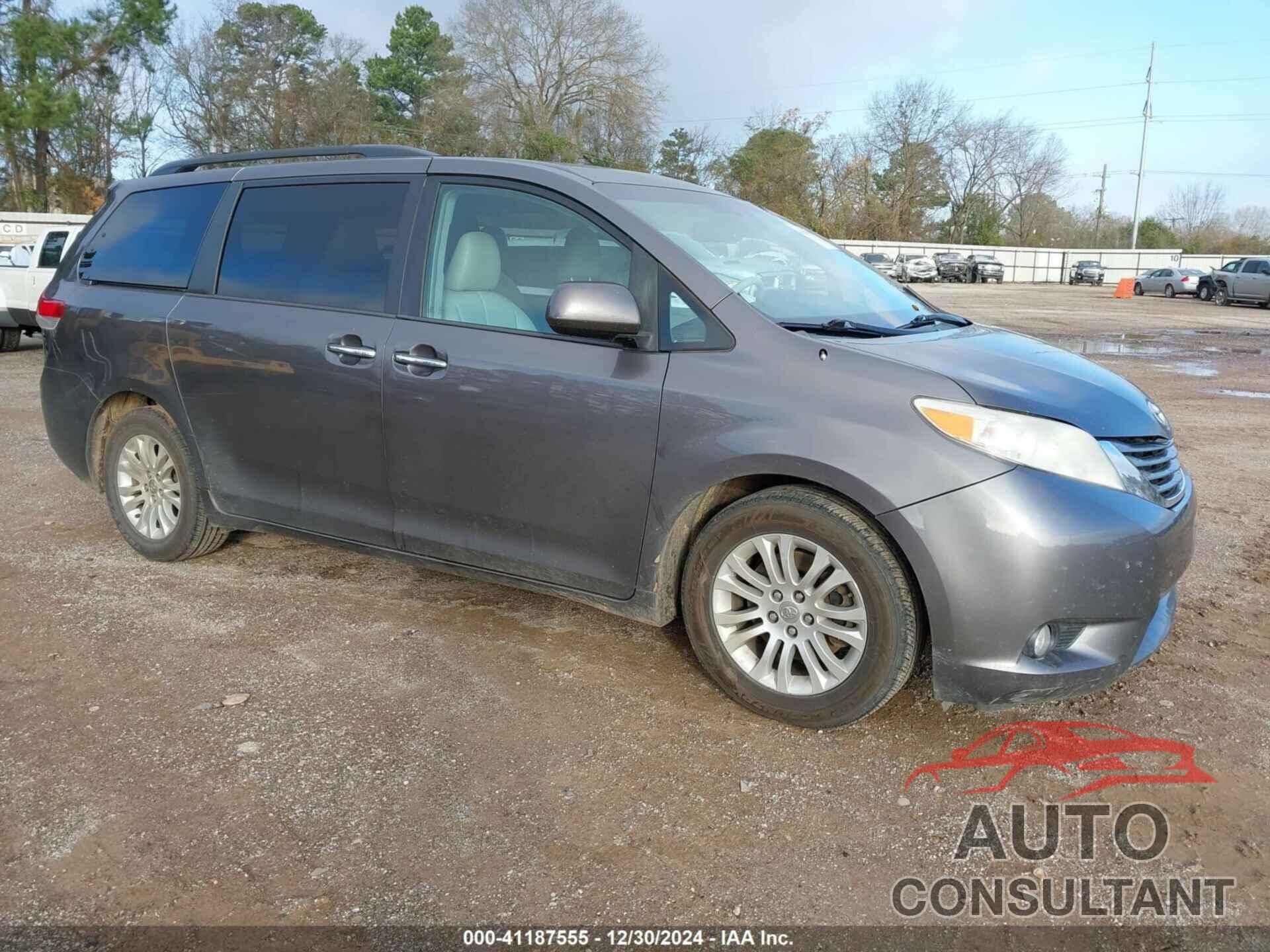 TOYOTA SIENNA 2014 - 5TDYK3DC1ES509800