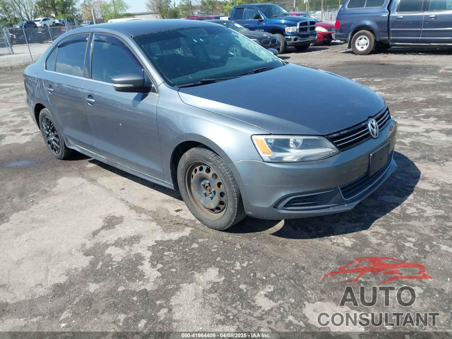 VOLKSWAGEN JETTA 2013 - 3VWDP7AJ0DM381636