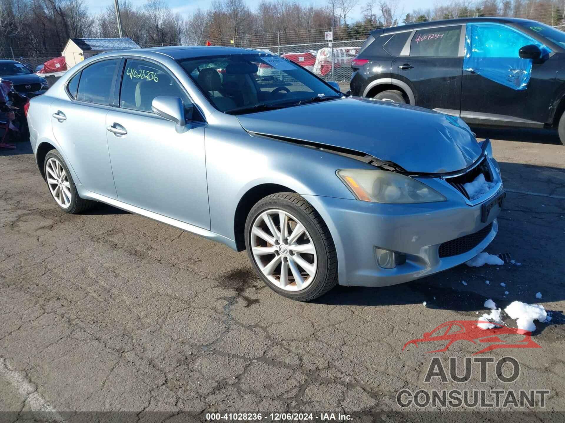 LEXUS IS 250 2009 - JTHCK262892031122