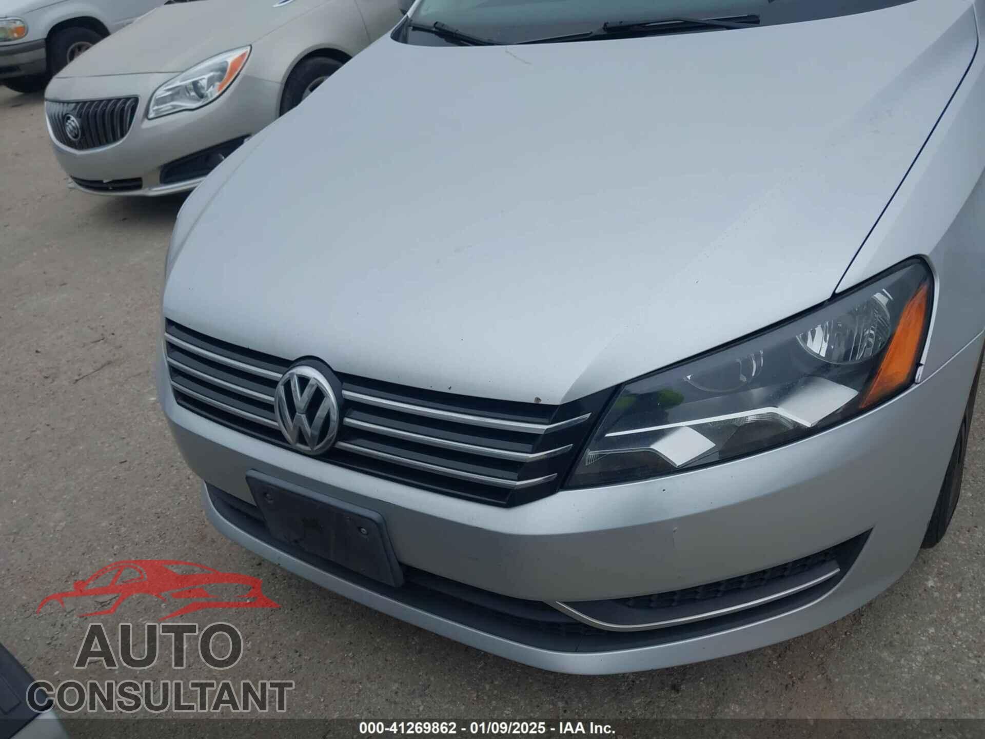 VOLKSWAGEN PASSAT 2014 - 1VWAP7A37EC005863