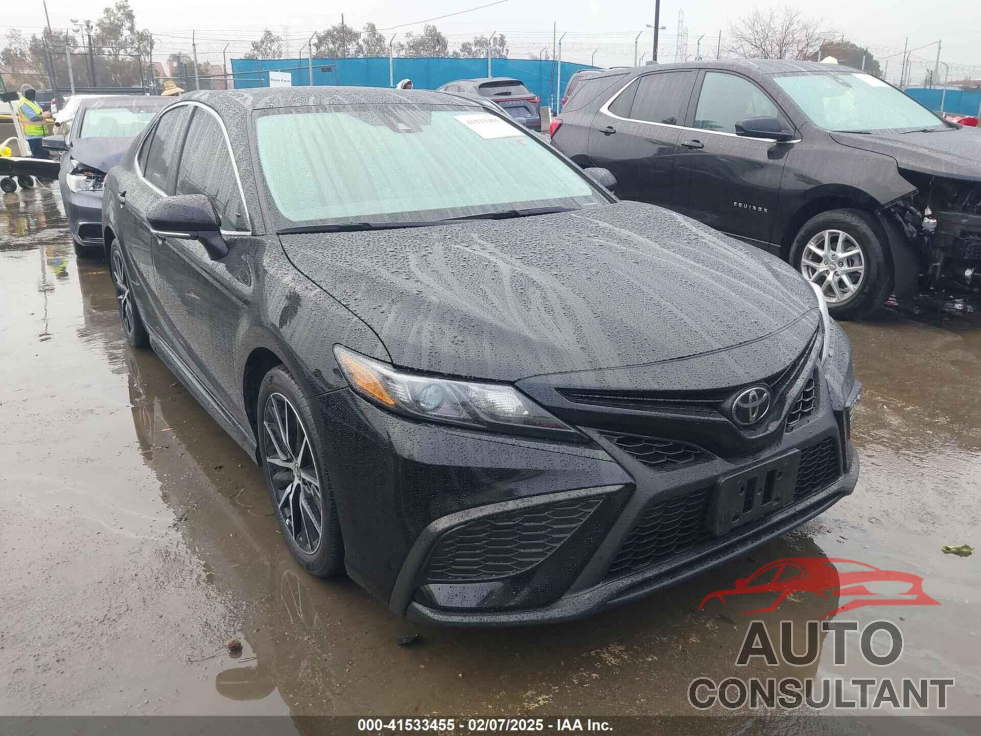 TOYOTA CAMRY 2024 - 4T1G11AKXRU921175