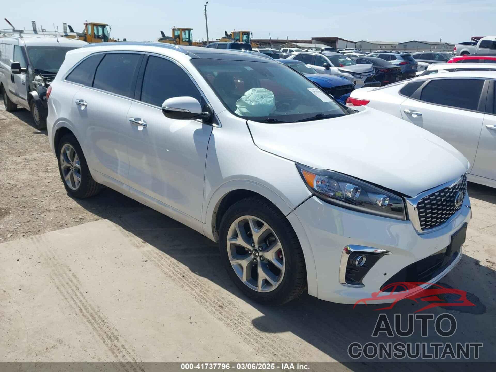 KIA SORENTO 2019 - 5XYPK4A5XKG548806