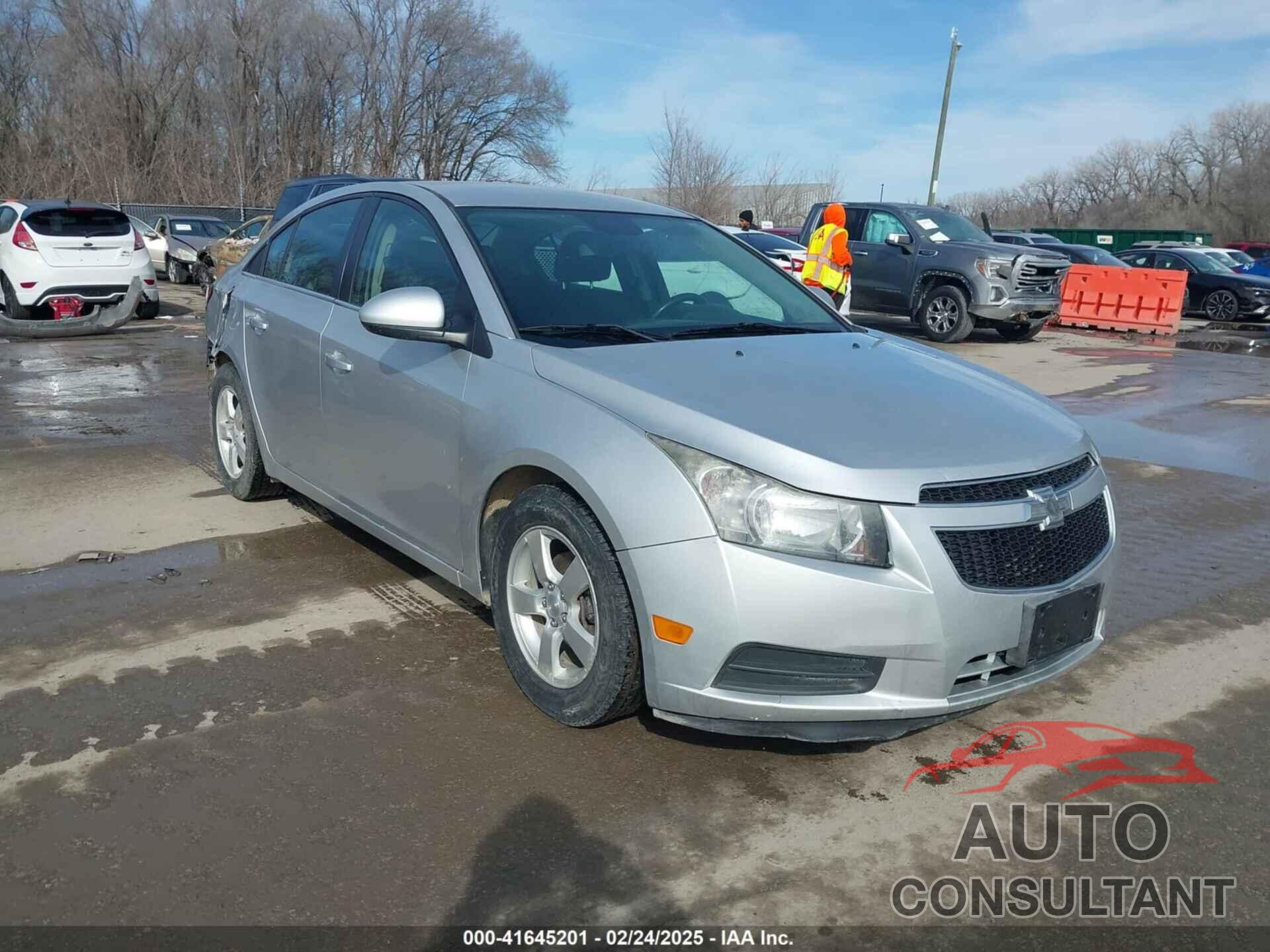 CHEVROLET CRUZE 2014 - 1G1PC5SBXE7471162