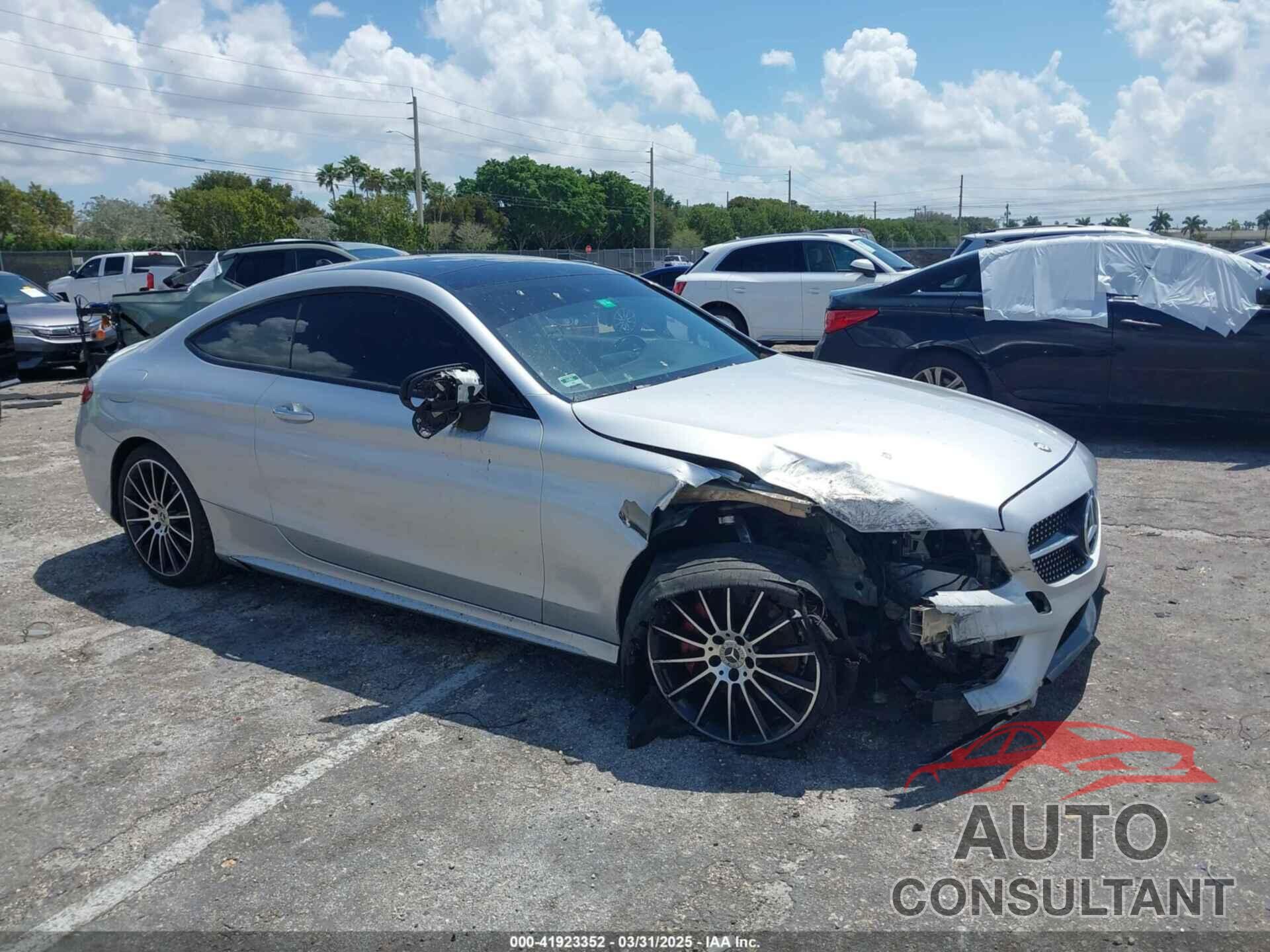 MERCEDES-BENZ C 300 2017 - WDDWJ4JBXHF531168