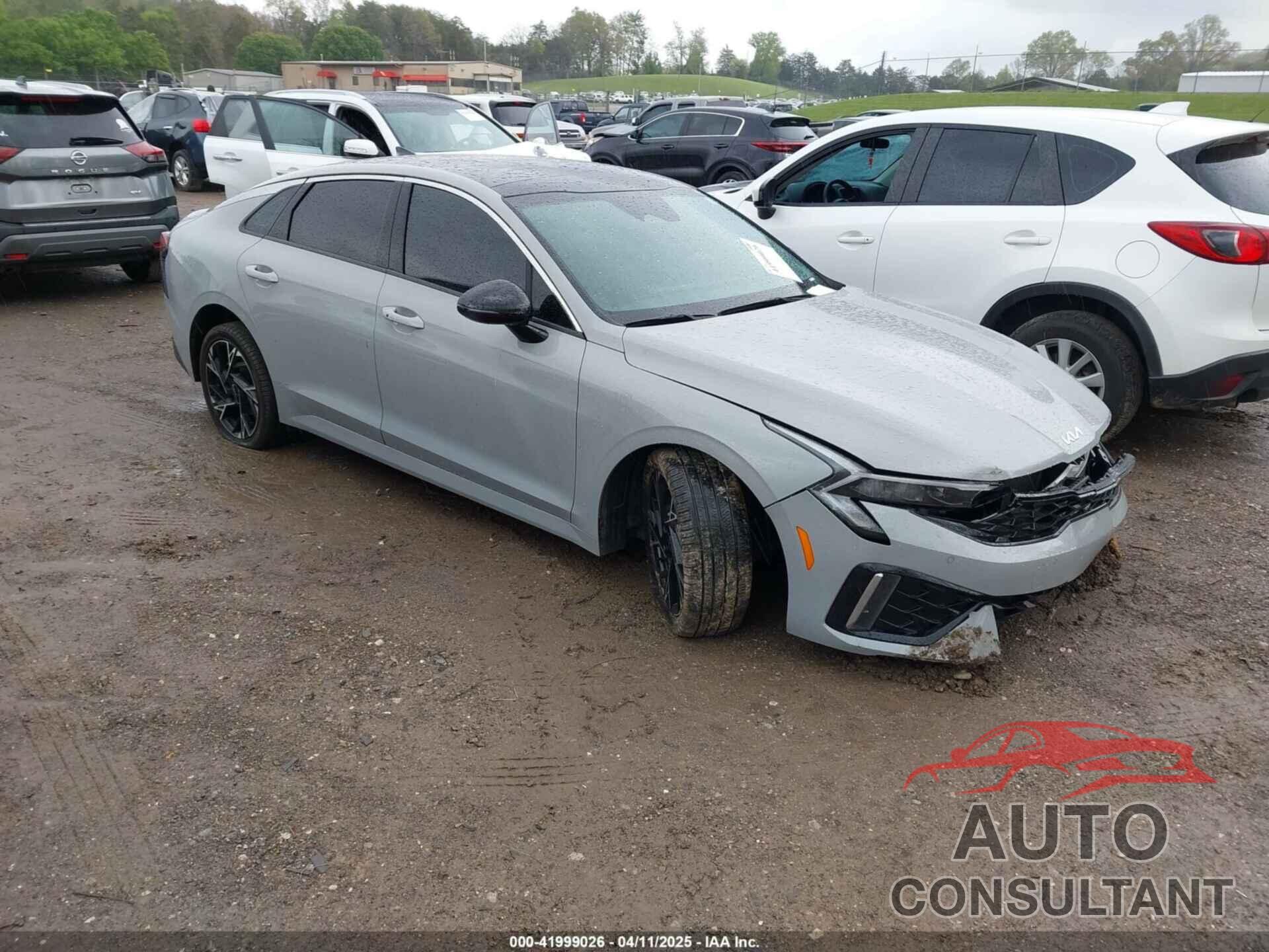 KIA K5 2025 - KNAG64J7XS5292355