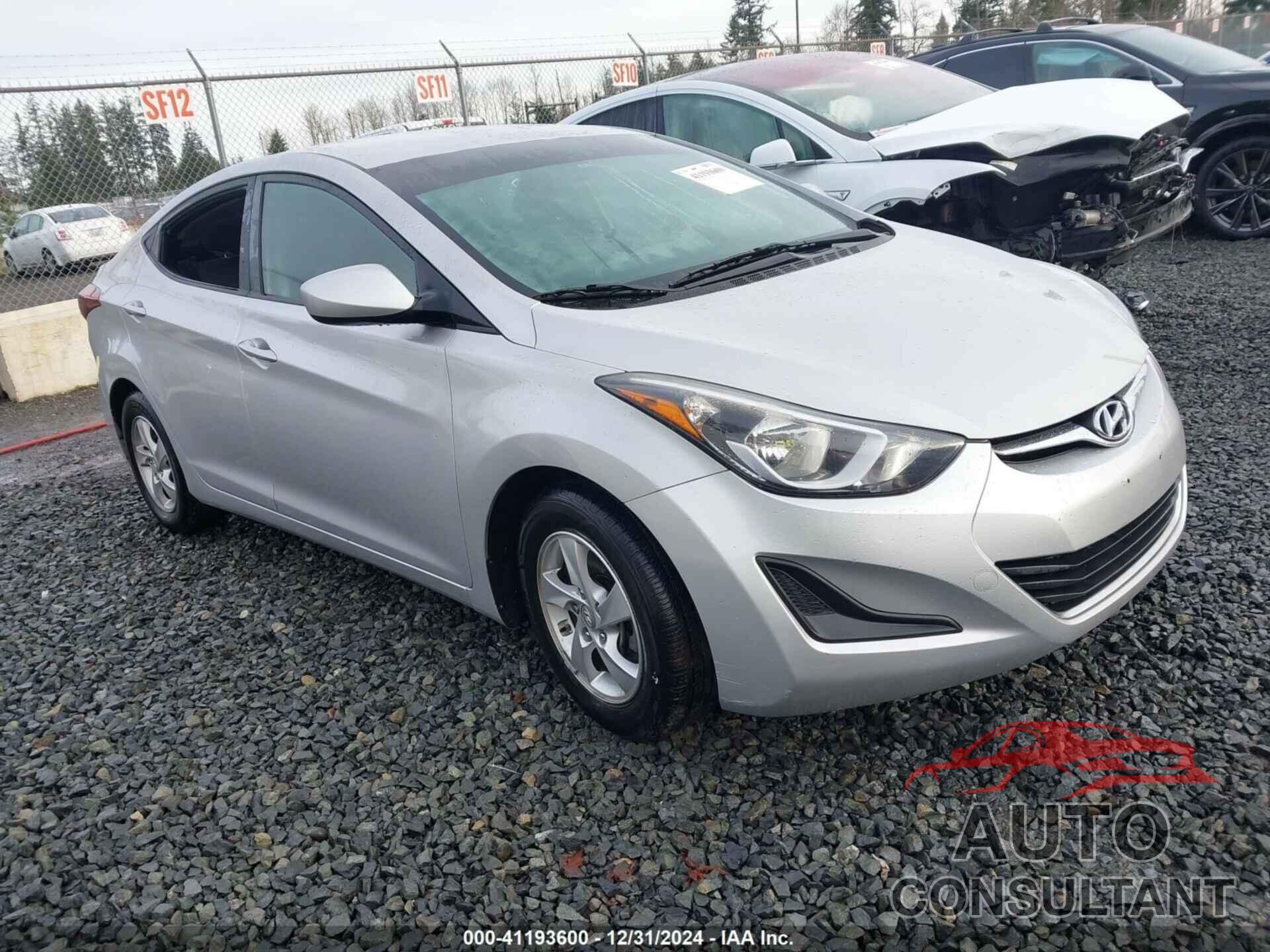 HYUNDAI ELANTRA 2015 - KMHDH4AEXFU393403