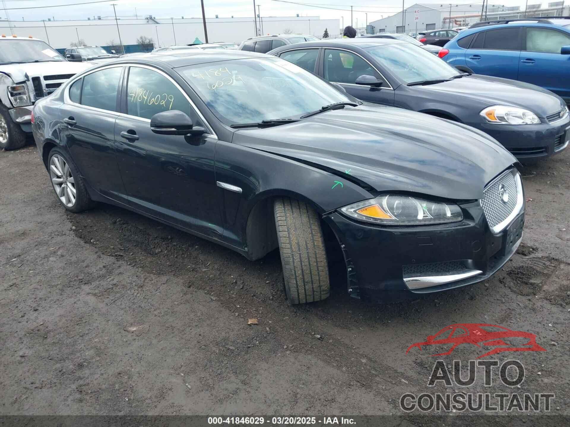 JAGUAR XF 2012 - SAJWA0FB5CLS46112