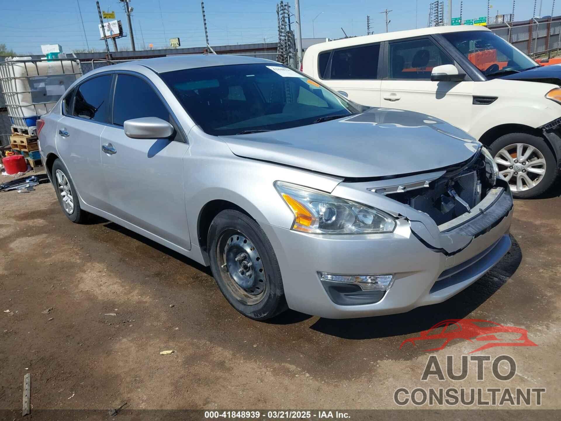 NISSAN ALTIMA 2013 - 1N4AL3AP4DN539082