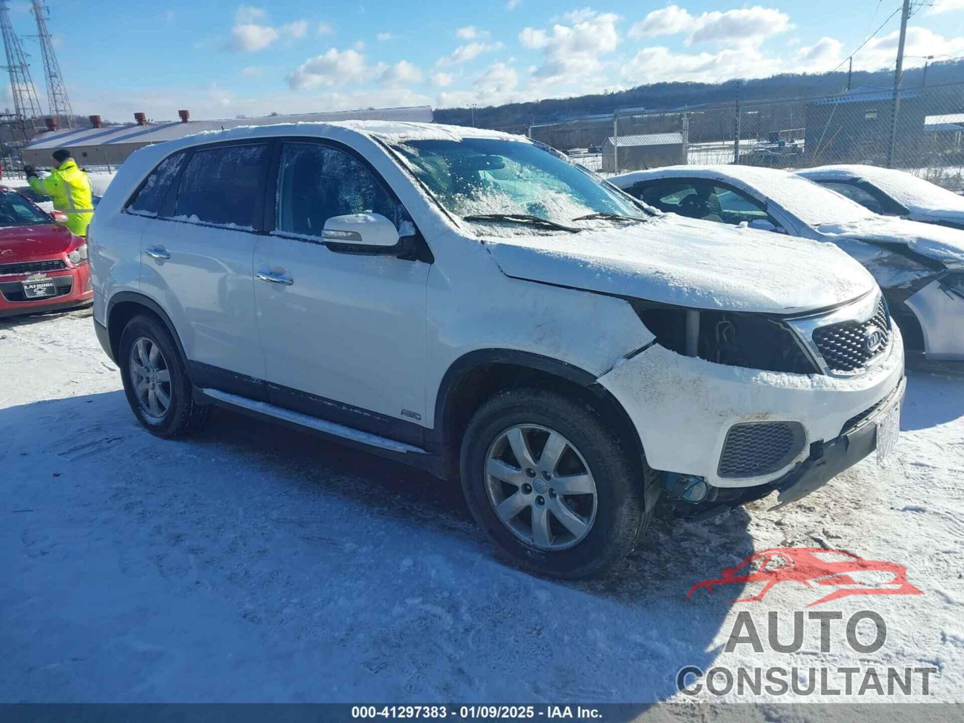 KIA SORENTO 2013 - 5XYKTCA65DG321956