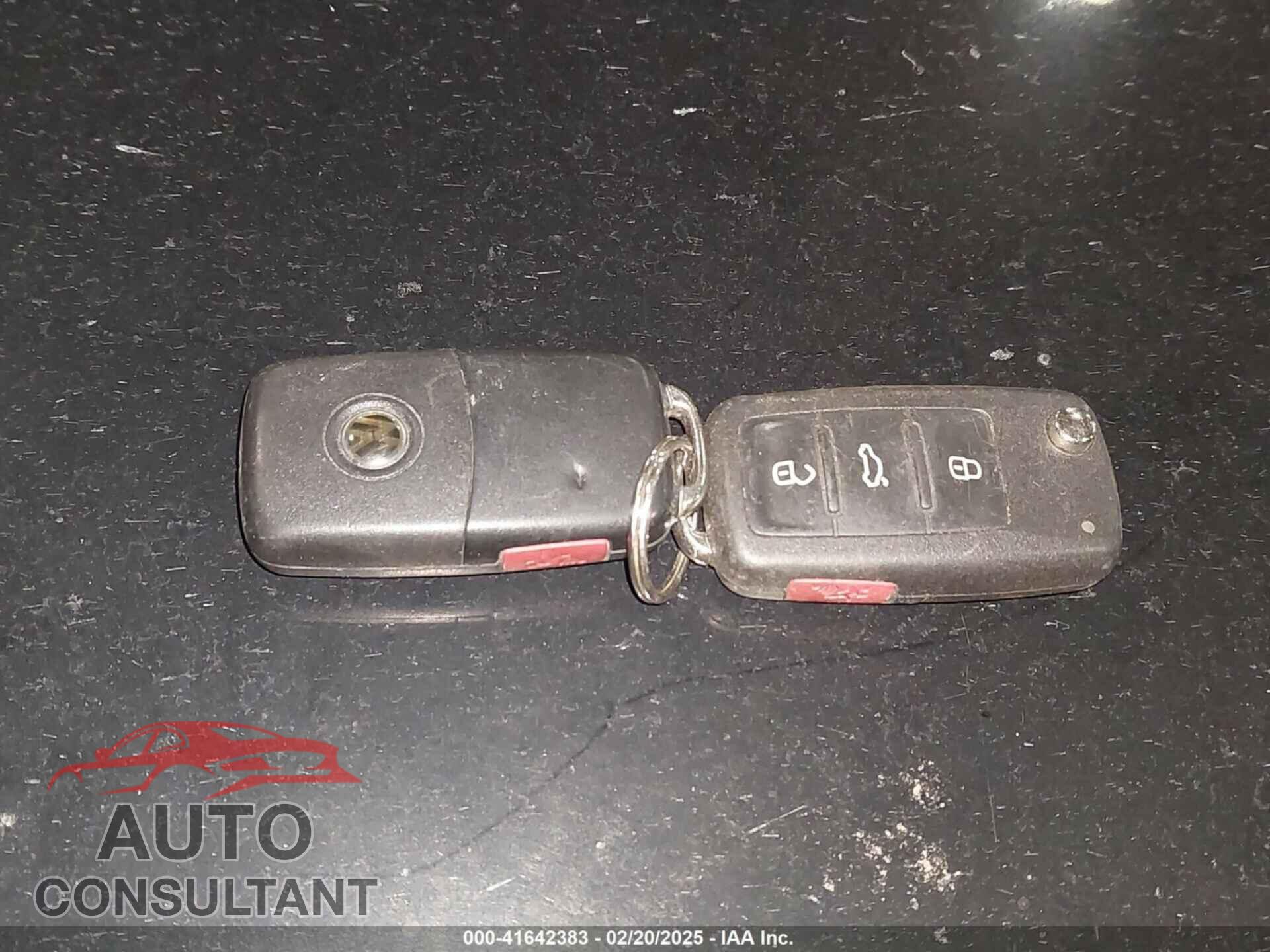 VOLKSWAGEN JETTA 2012 - 3VWLL7AJ7CM363933