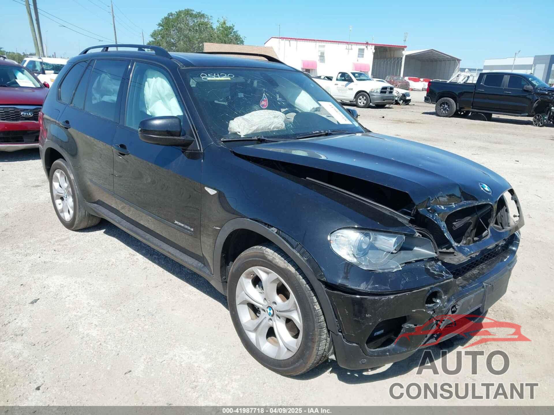 BMW X5 2011 - 5UXZW0C52BL370587