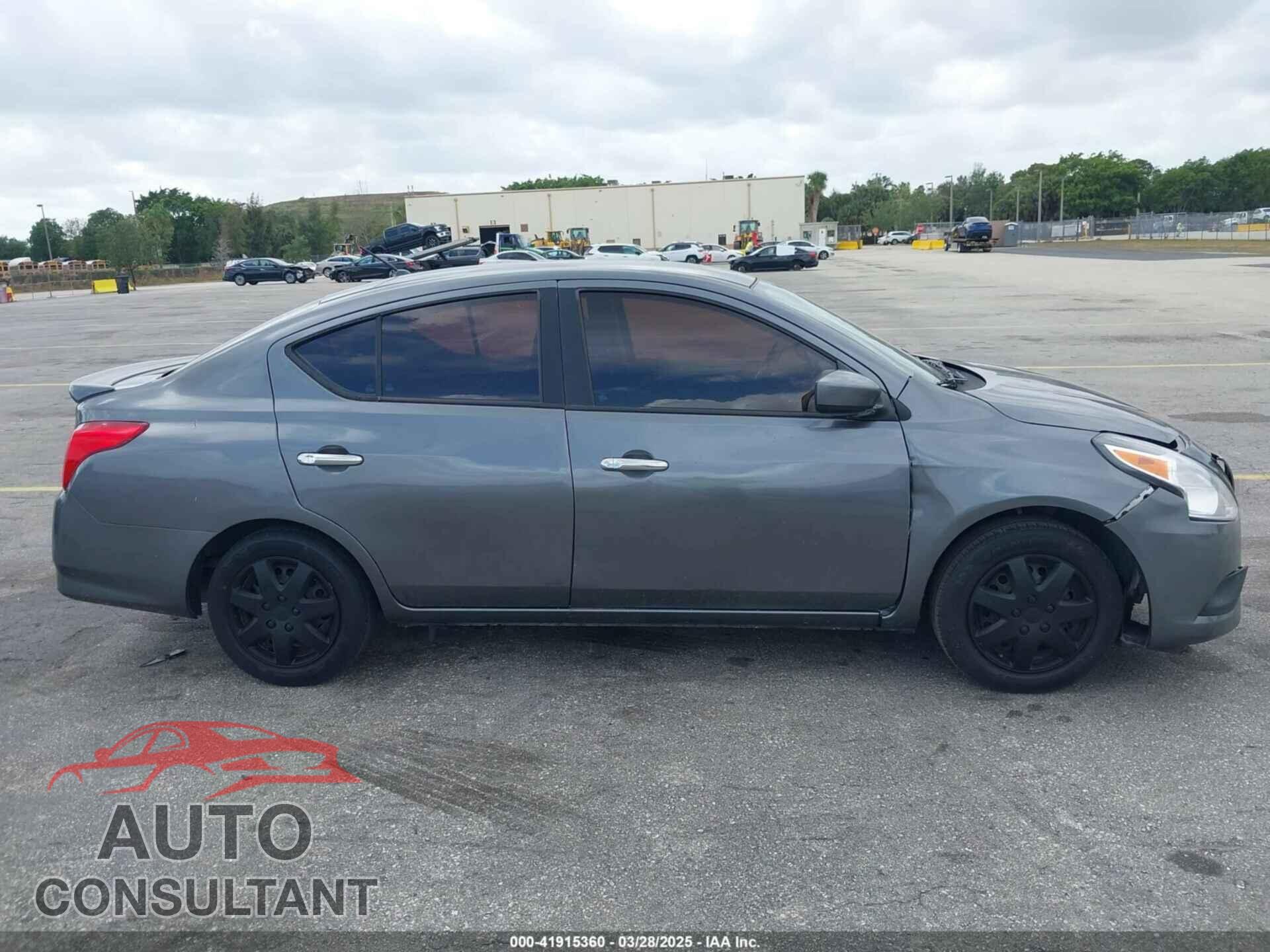 NISSAN VERSA 2019 - 3N1CN7AP3KL876363