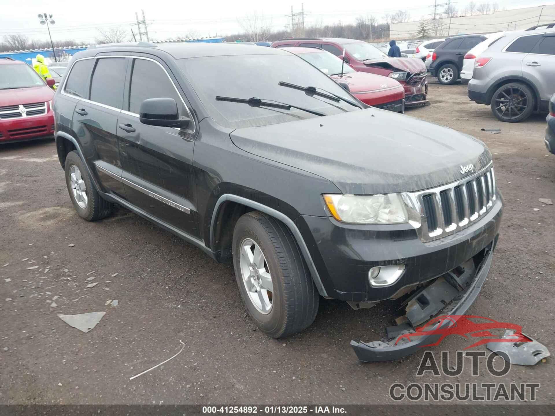 JEEP GRAND CHEROKEE 2011 - 1J4RR4GG8BC589673