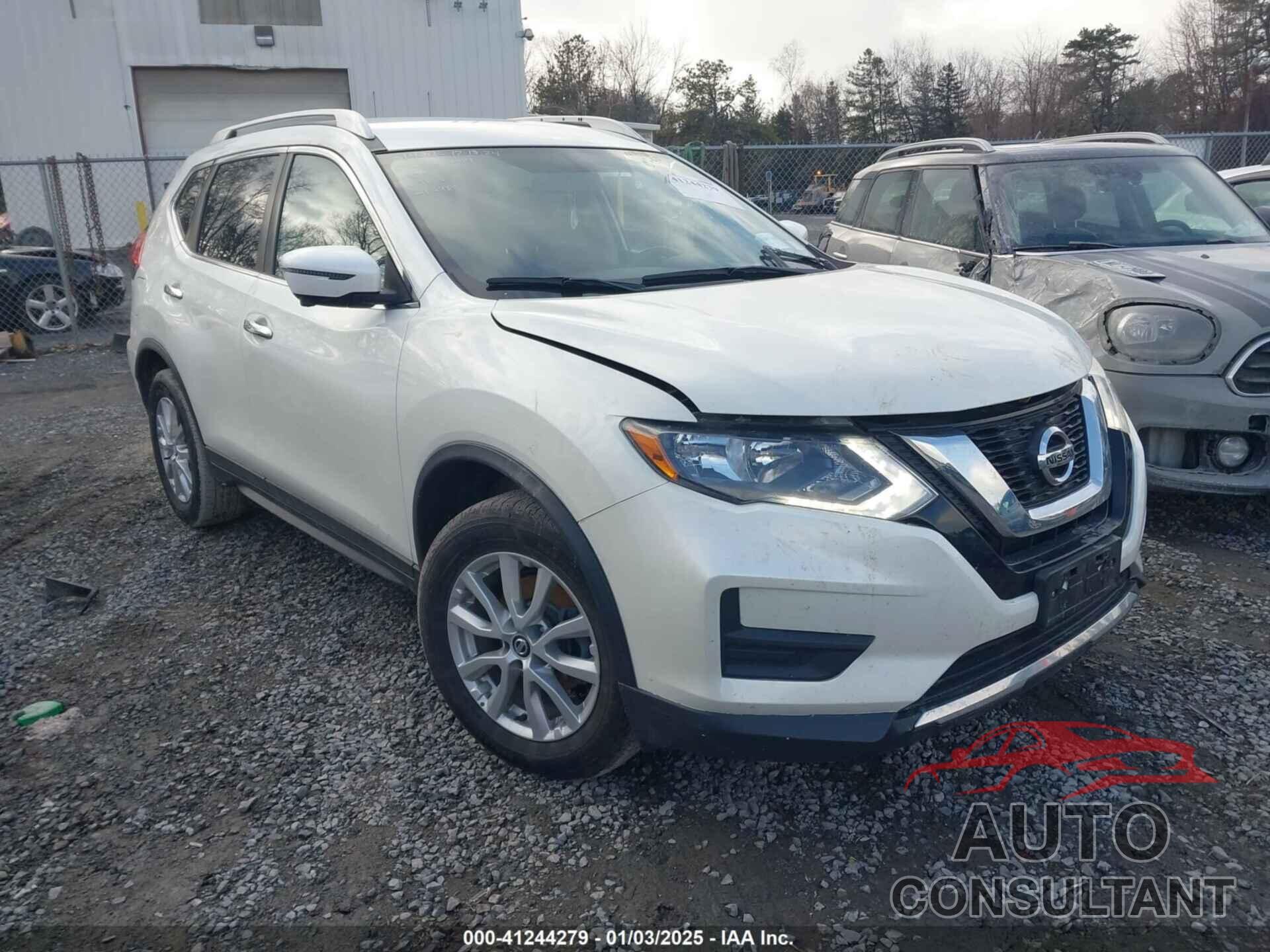 NISSAN ROGUE 2017 - KNMAT2MVXHP562293