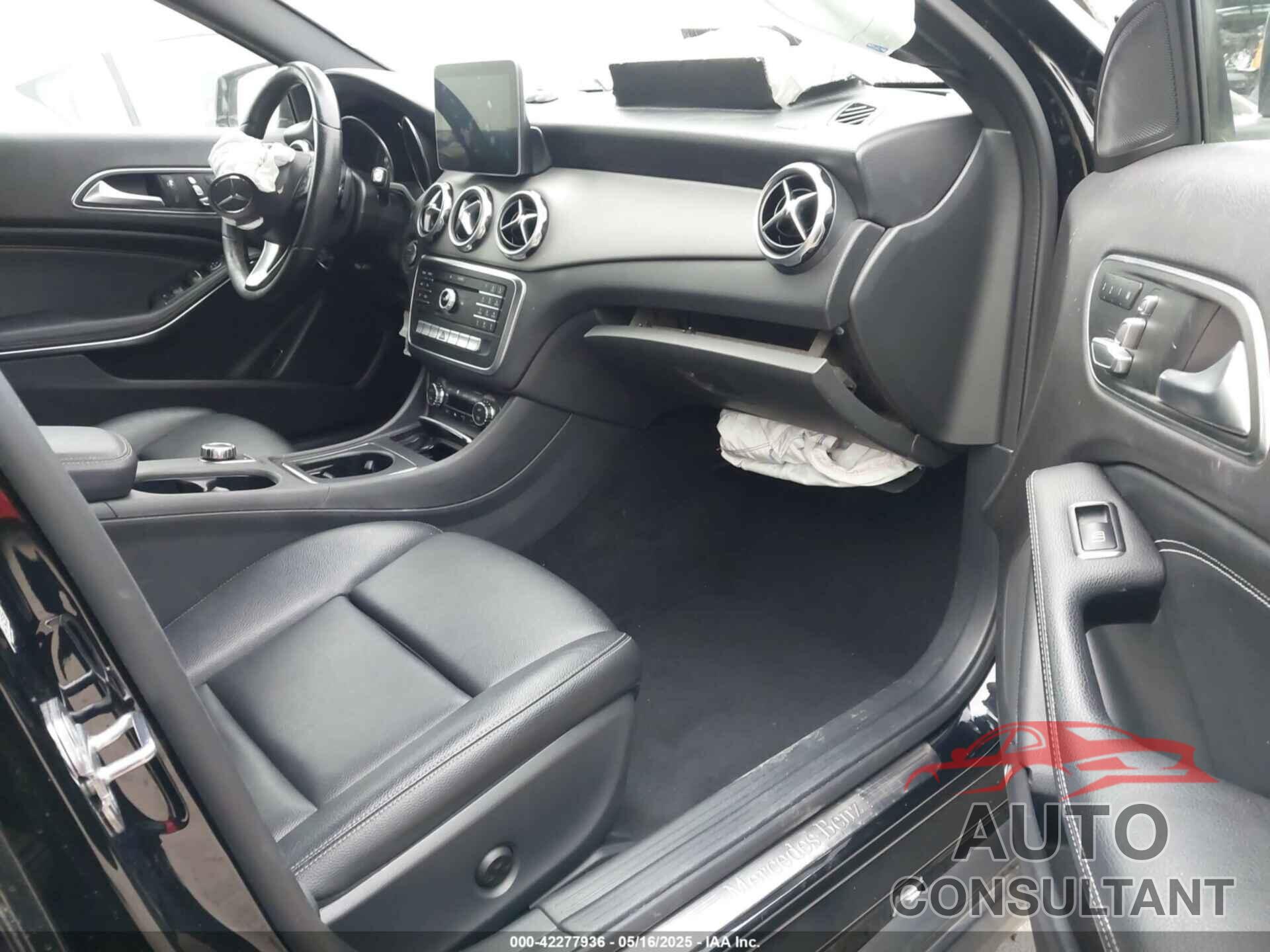 MERCEDES-BENZ GLA 250 2020 - WDCTG4EB7LJ649622