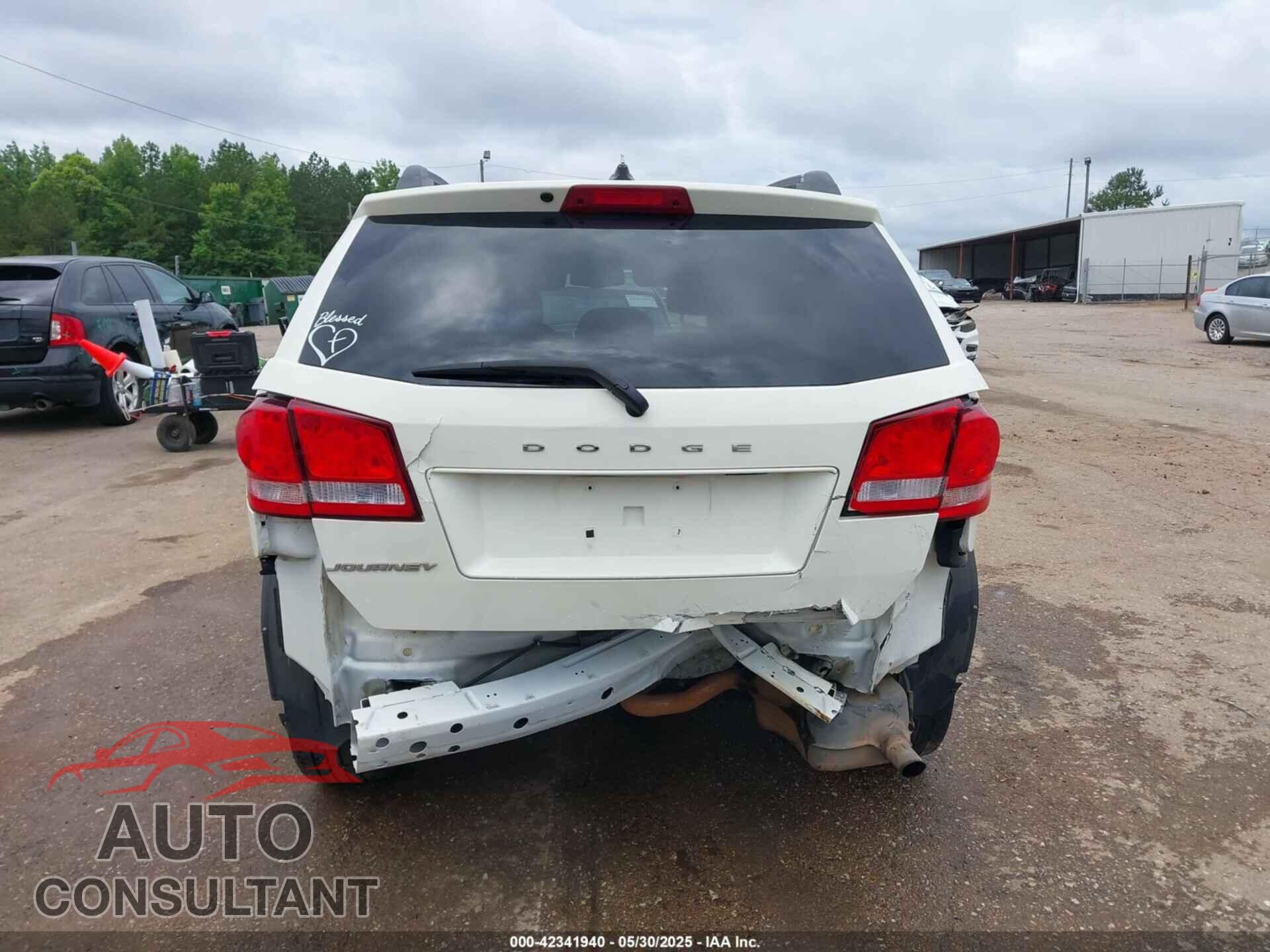 DODGE JOURNEY 2015 - 3C4PDCBB0FT618532